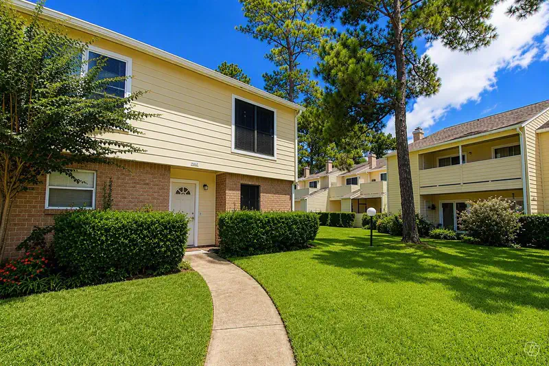 14515 Wunderlich Drive #1413 — photo