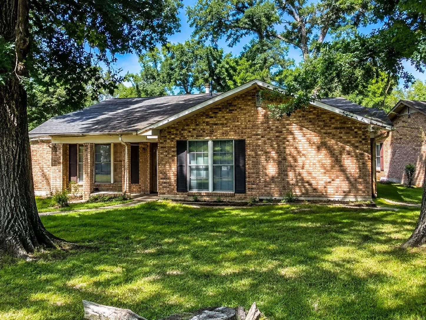 1429 Circle Drive — photo