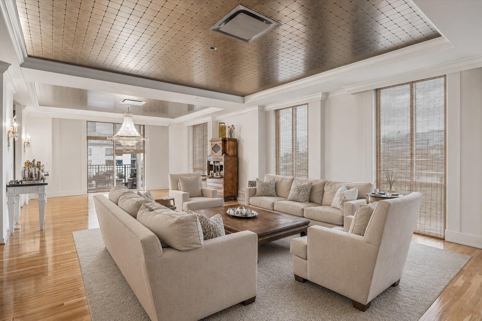 511 S Post Oak Lane #6D — photo