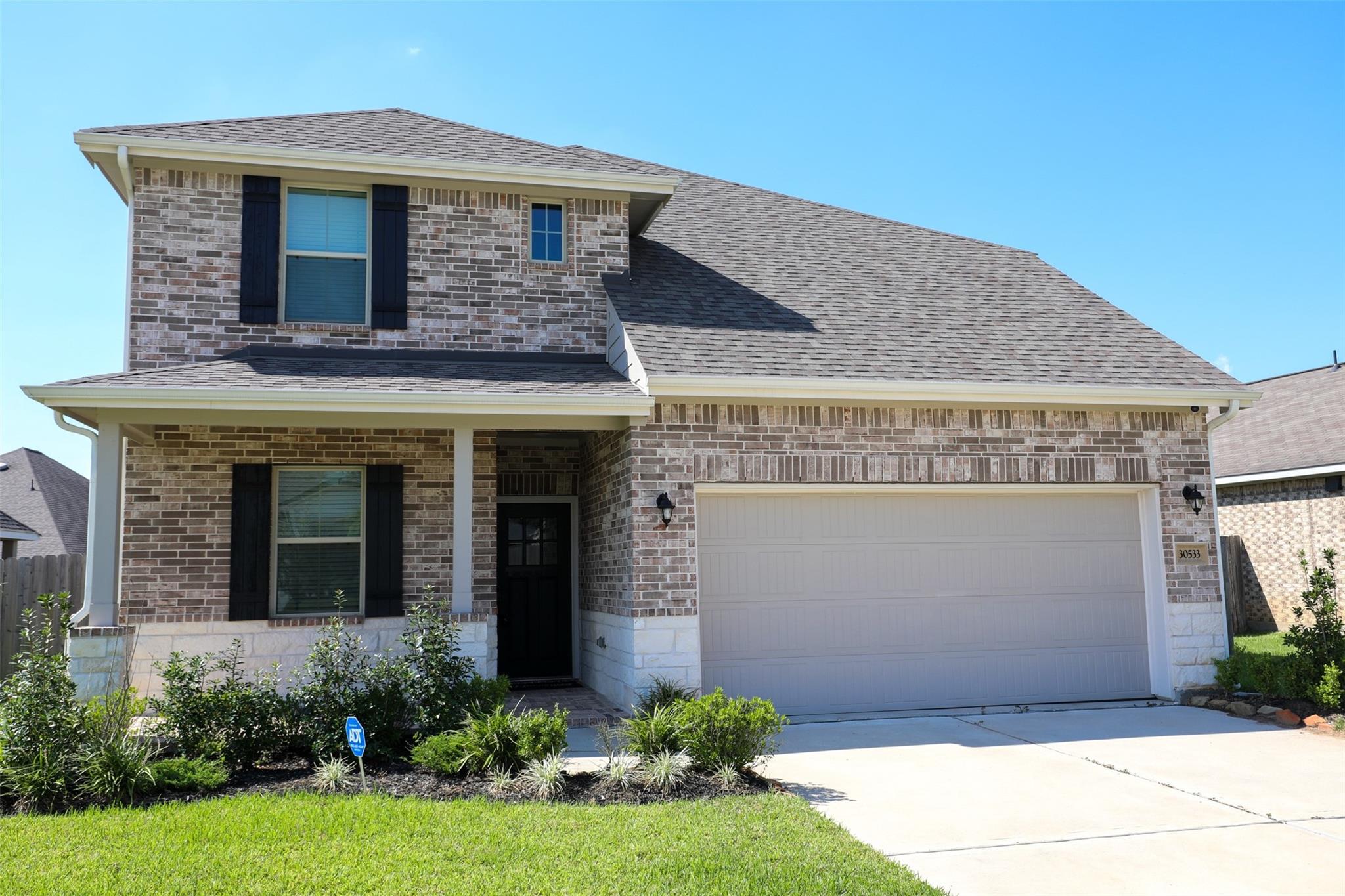 30533 Pleasant Oaks Drive — photo