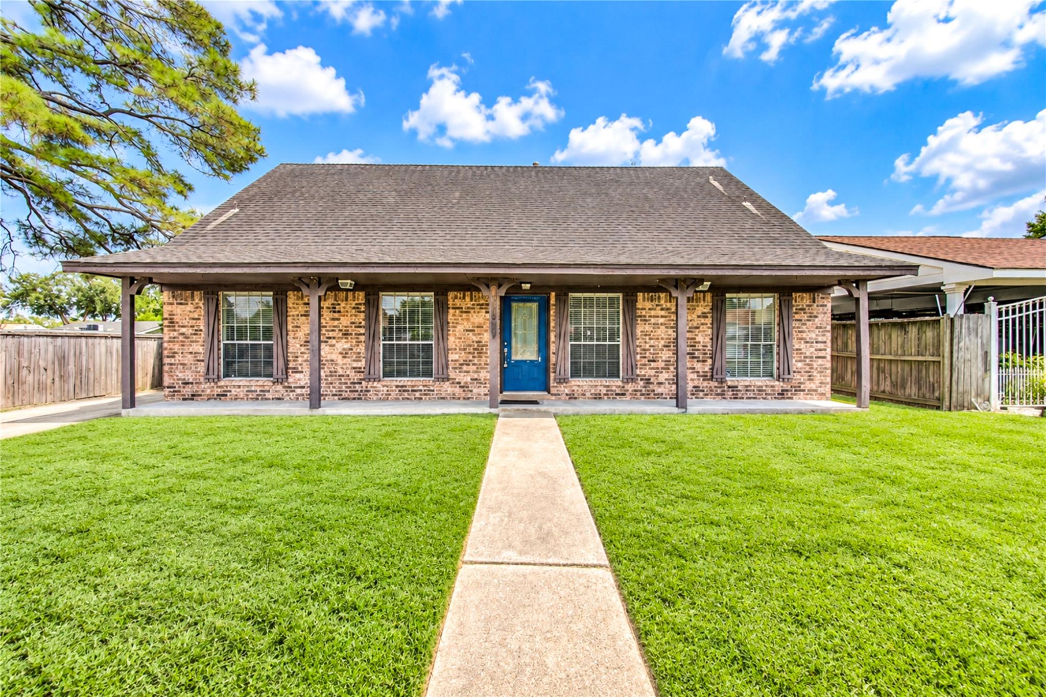 10403 Huntington Point Drive — photo
