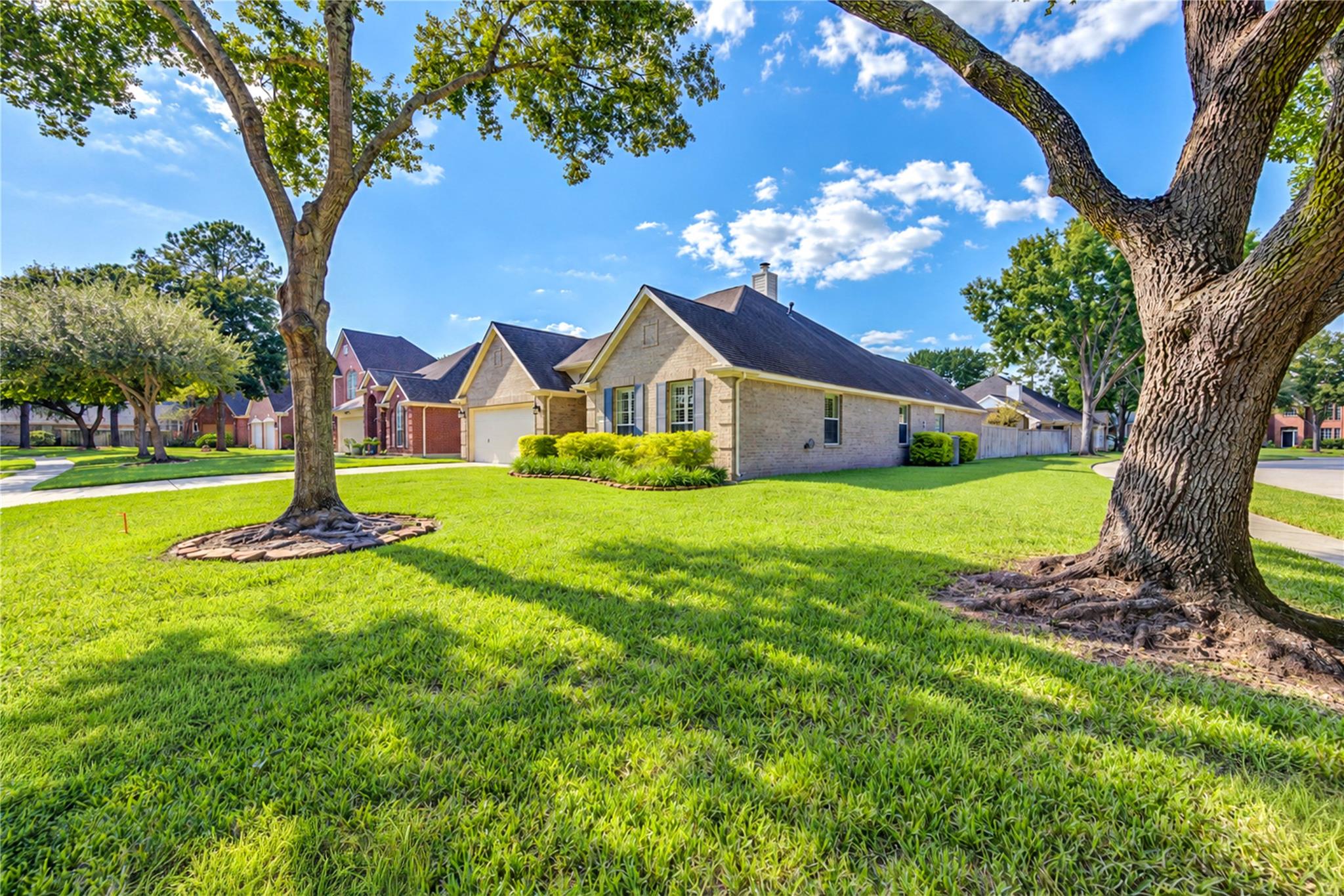 3302 Pioneer Bend Lane — photo