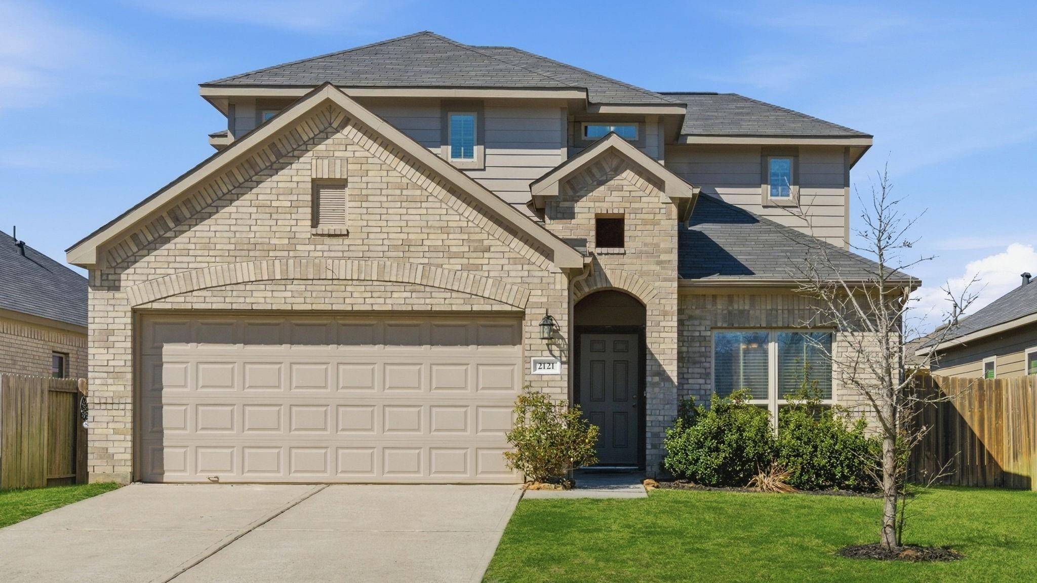 2121 Cedar Way Dr — photo