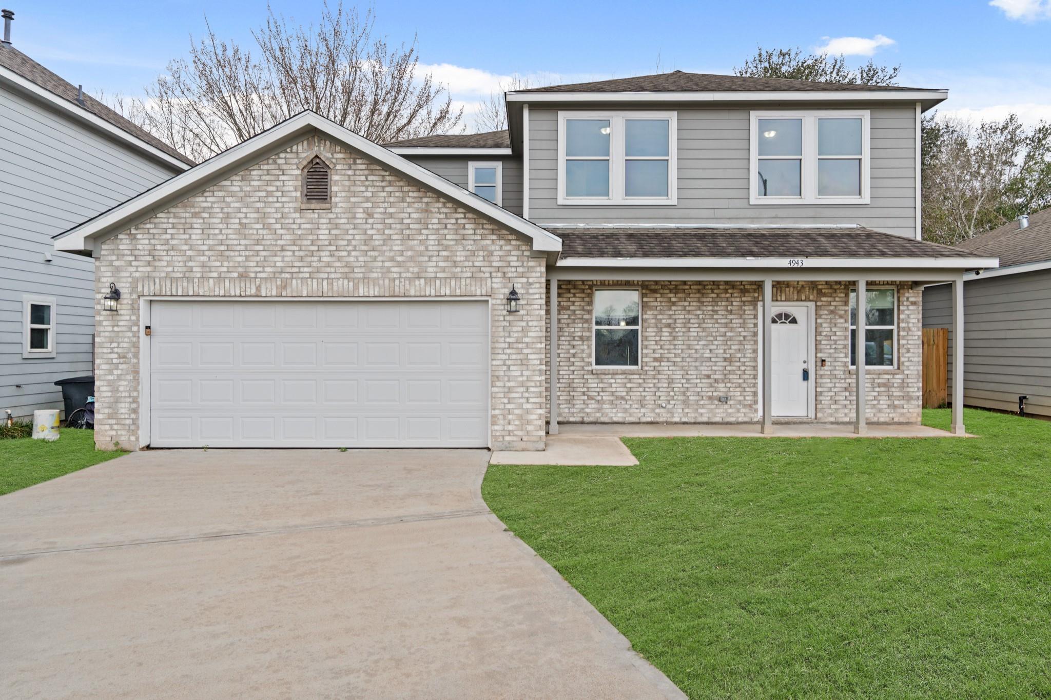 4943 Leamathew Street — photo