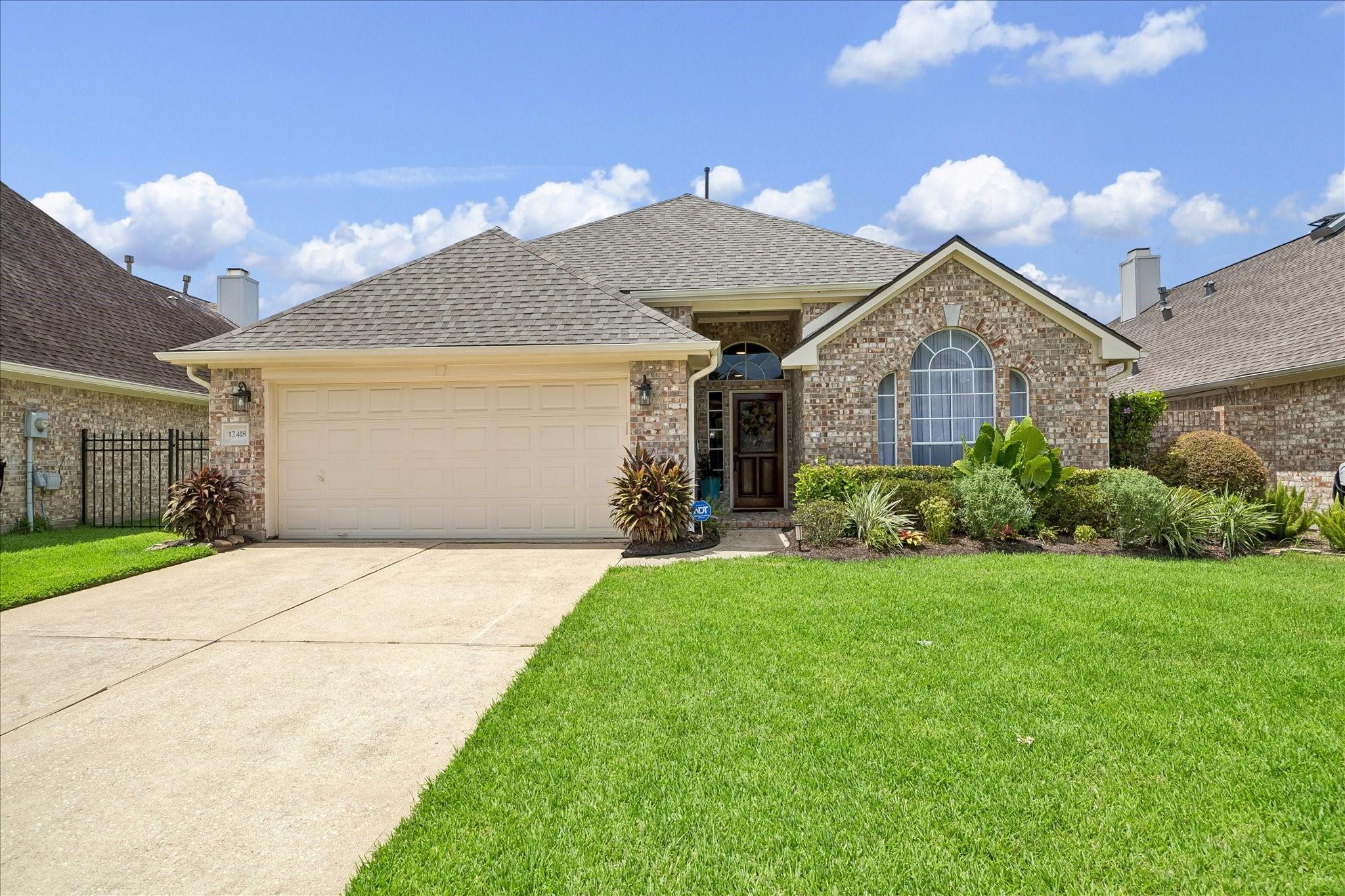 12418 Rutgers Park Court — photo