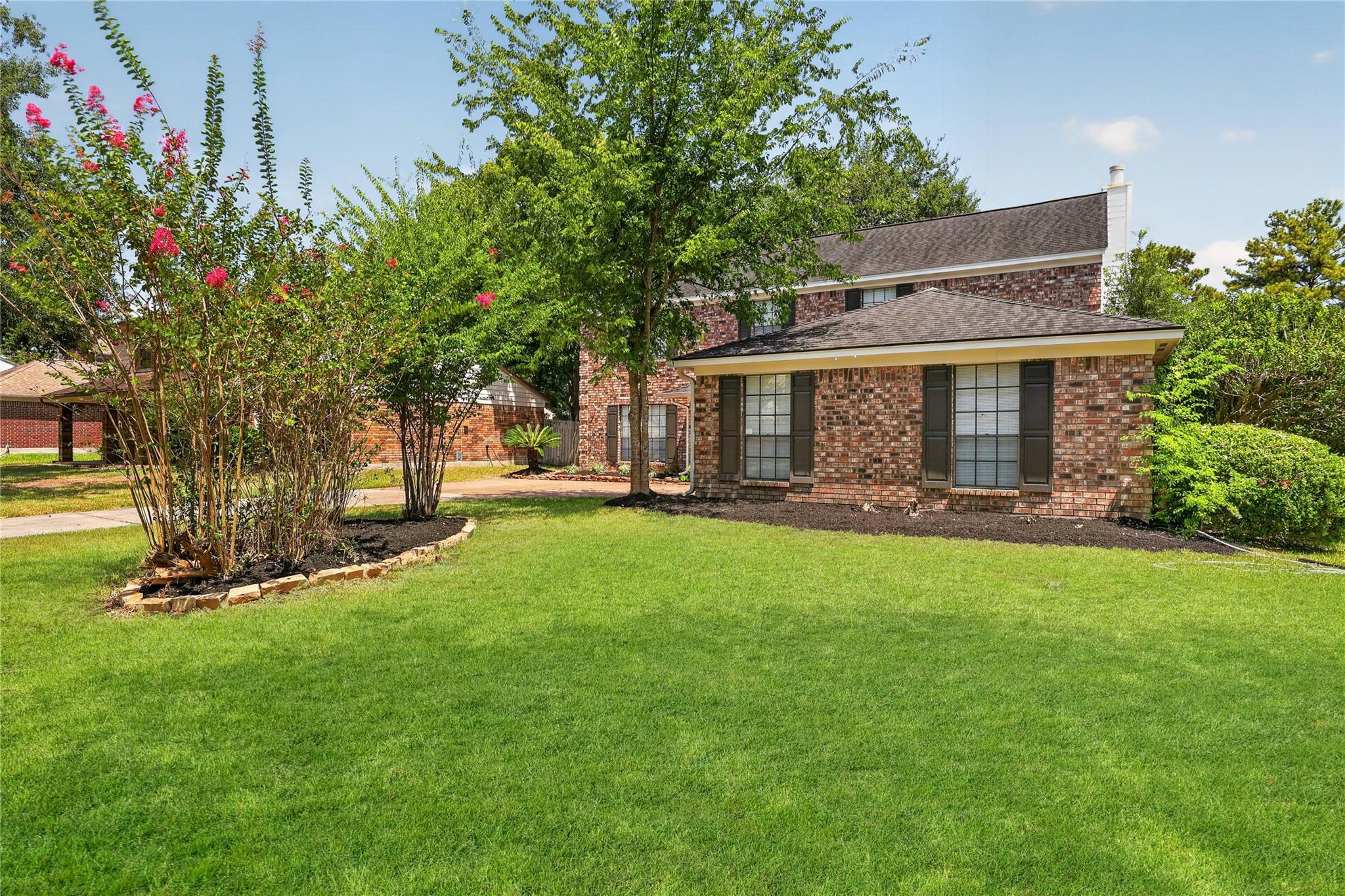 3806 Forest Village Drive — photo