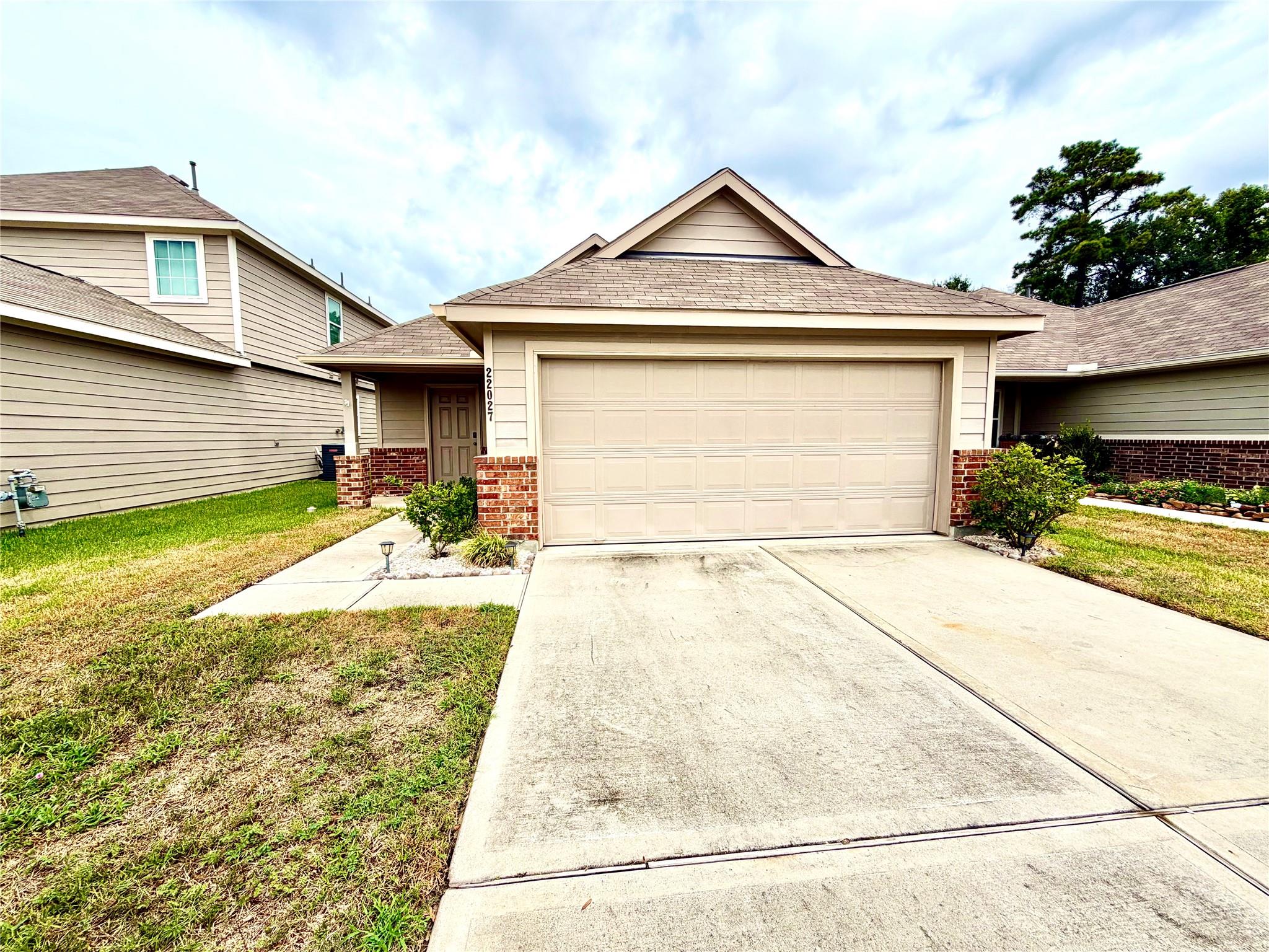 22027 Cascade Mountain Drive — photo