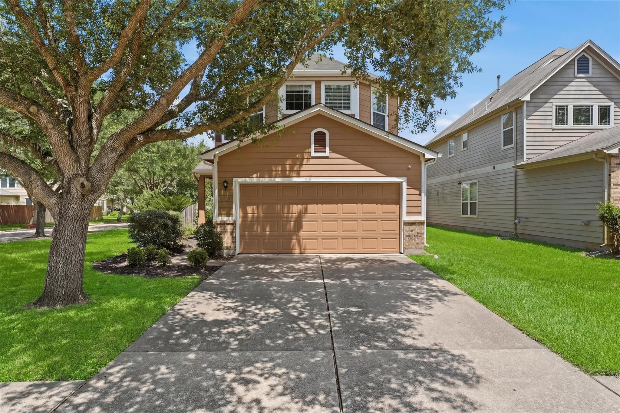 2903 Edgewick Elm Street — photo