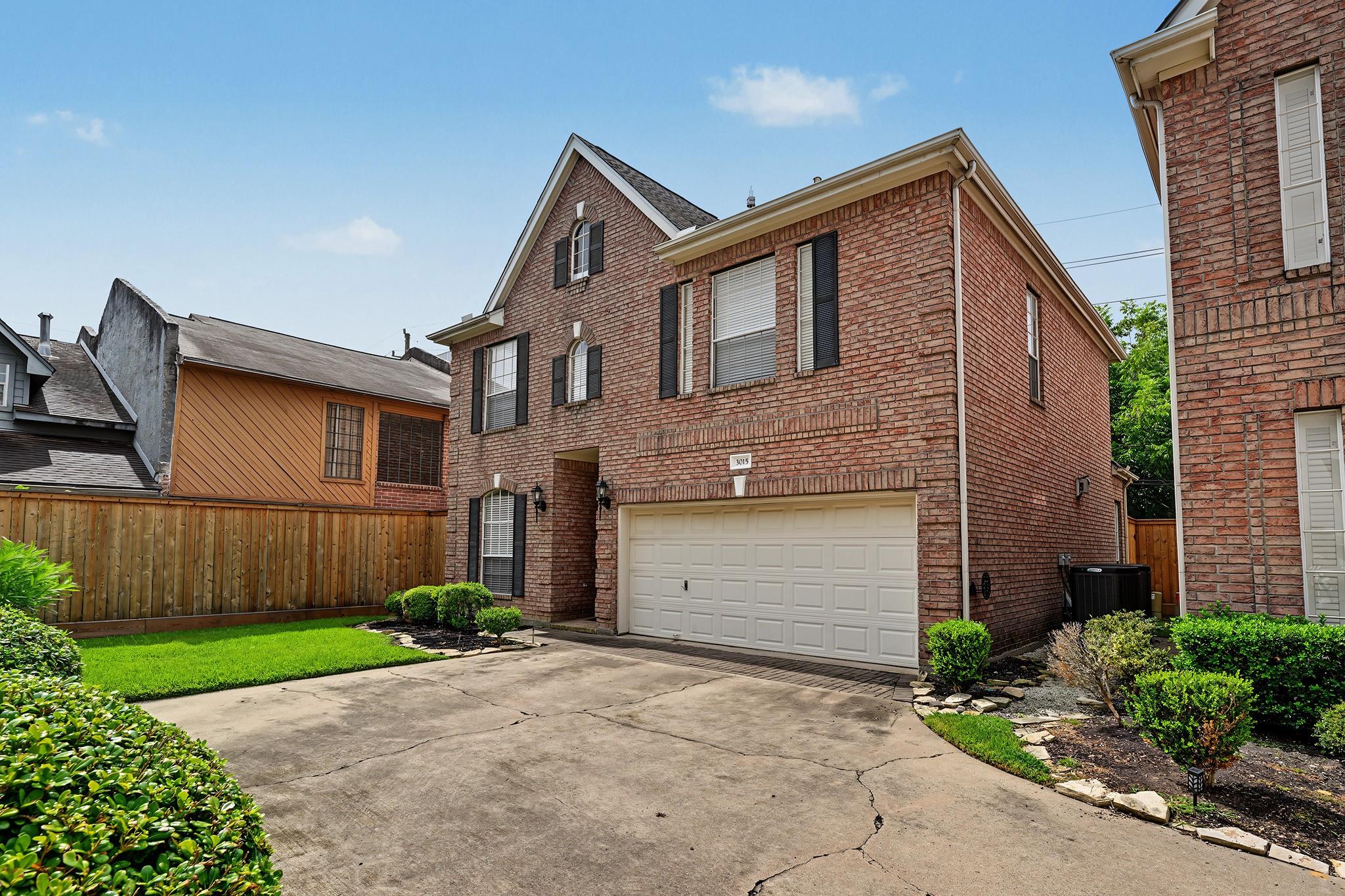 3015 Avalon Terrace — photo