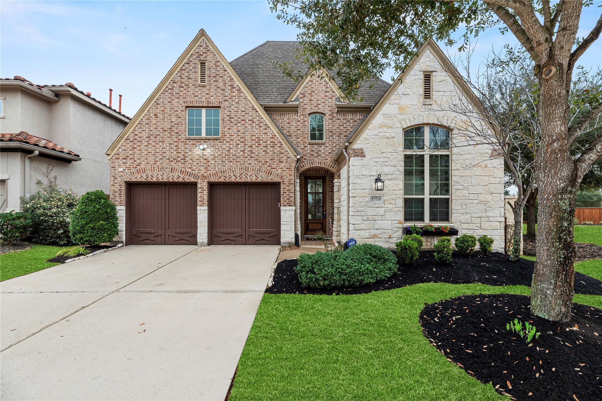 17719 Olde Oaks Estate Court — photo