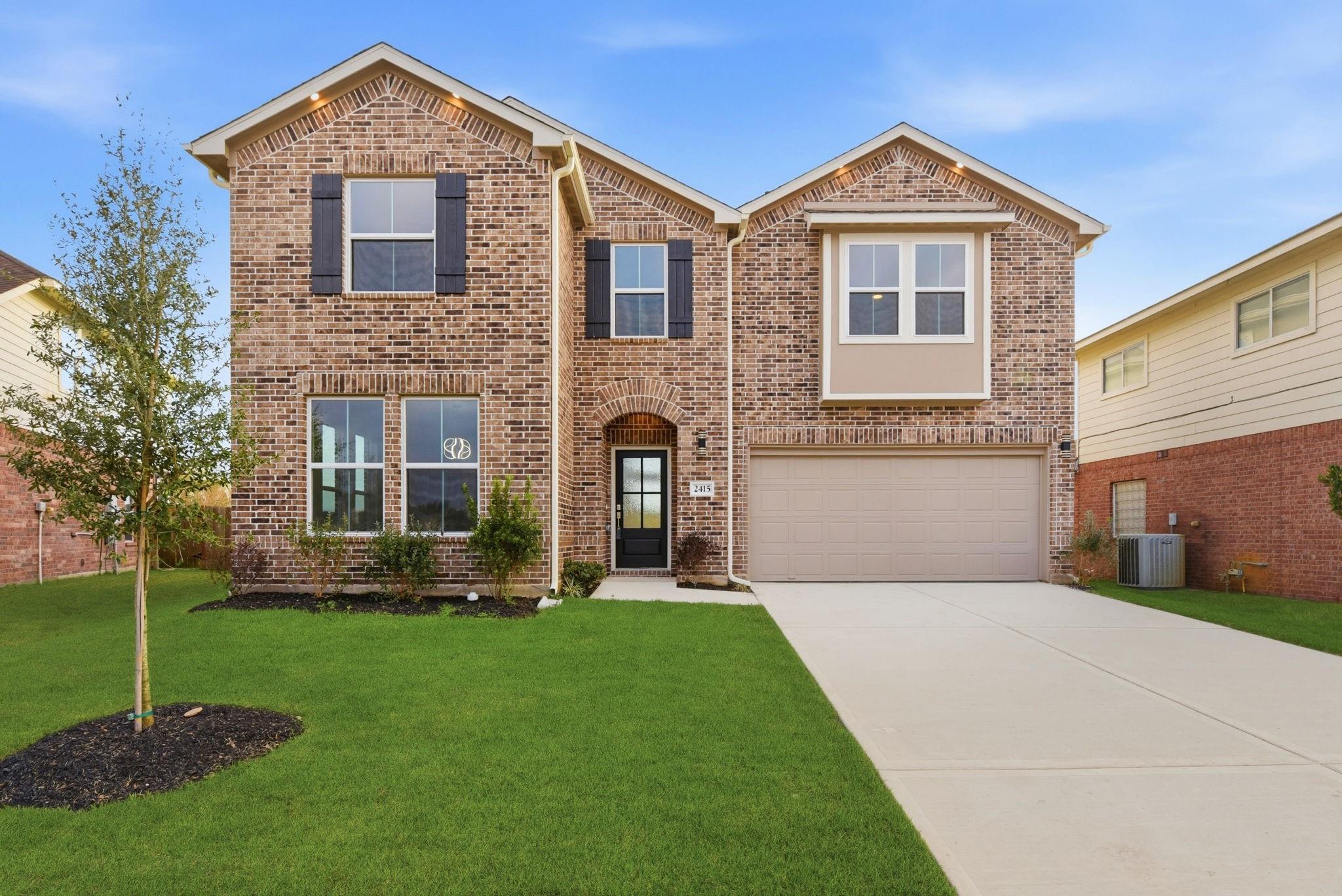 2415 Inlet Court — photo