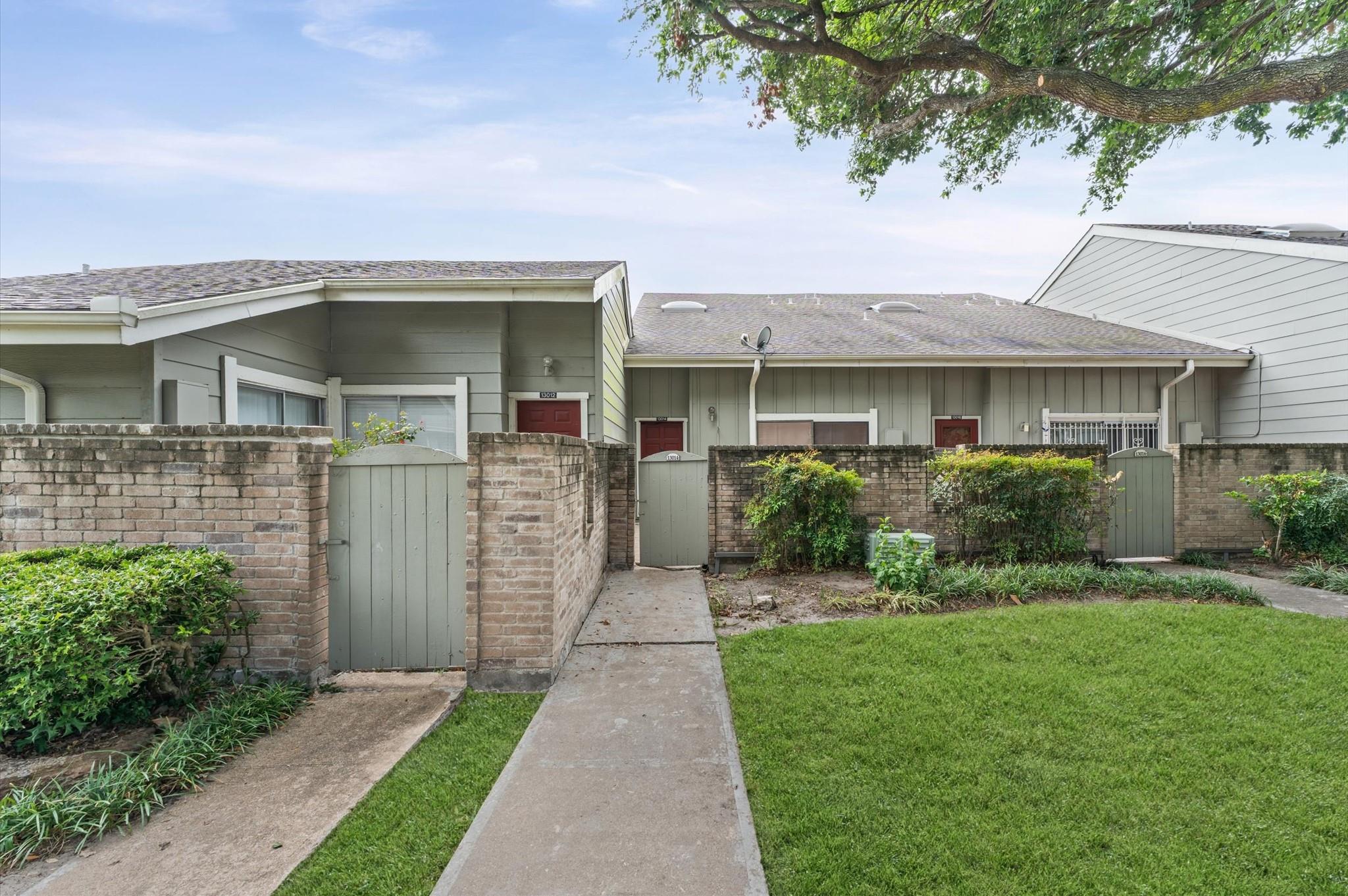 13014 Greenway Chase Court #3014 — photo