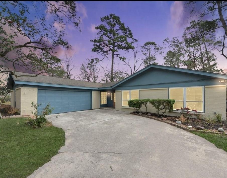 26206 Maplewood Drive — photo