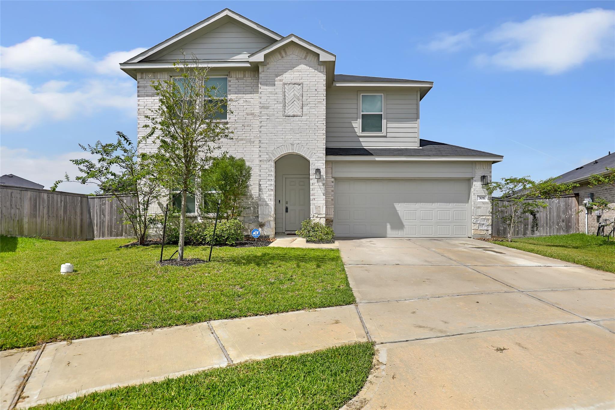 306 Springfield Shores Court — photo