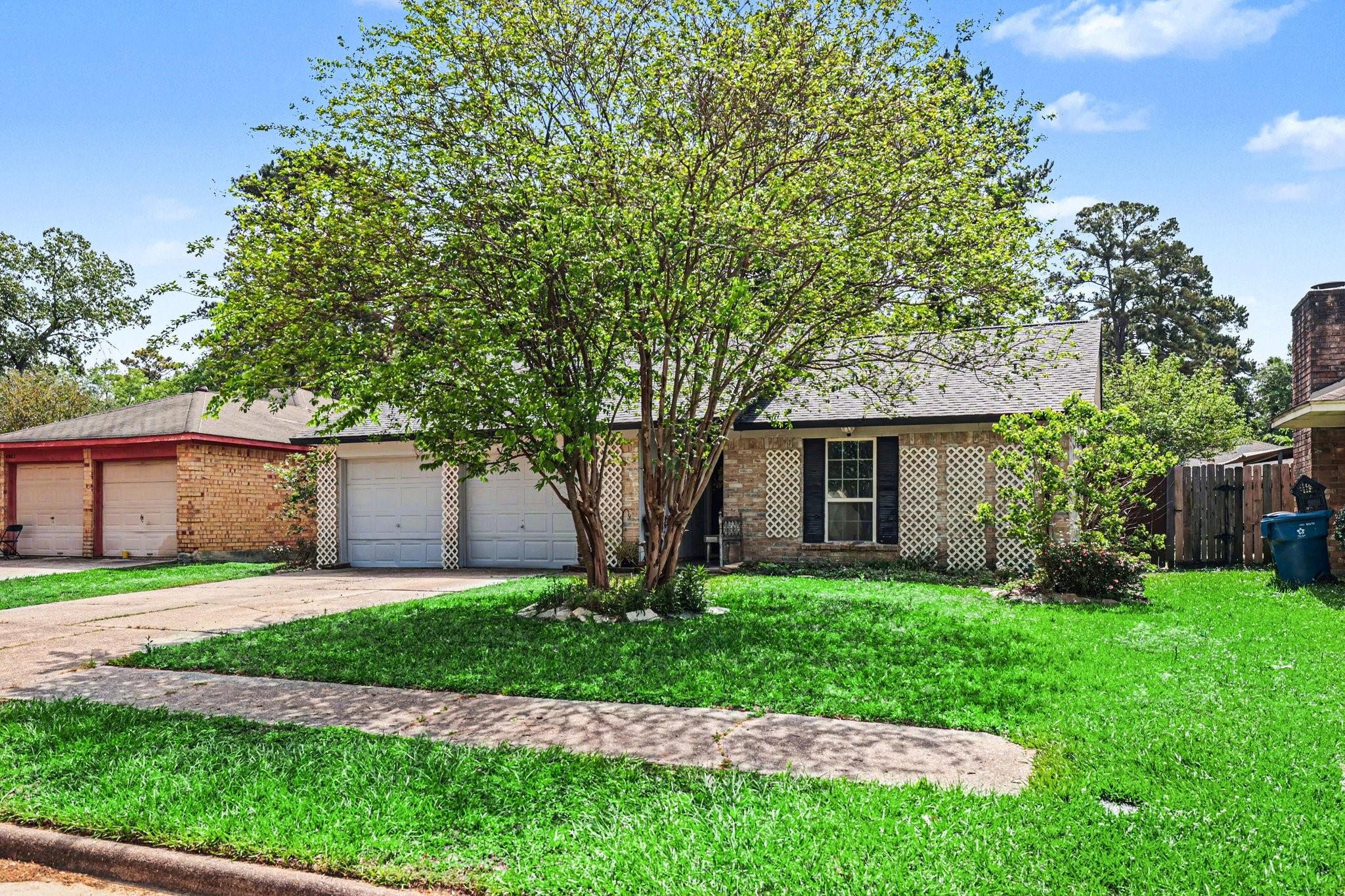 4814 Adonis Drive — photo