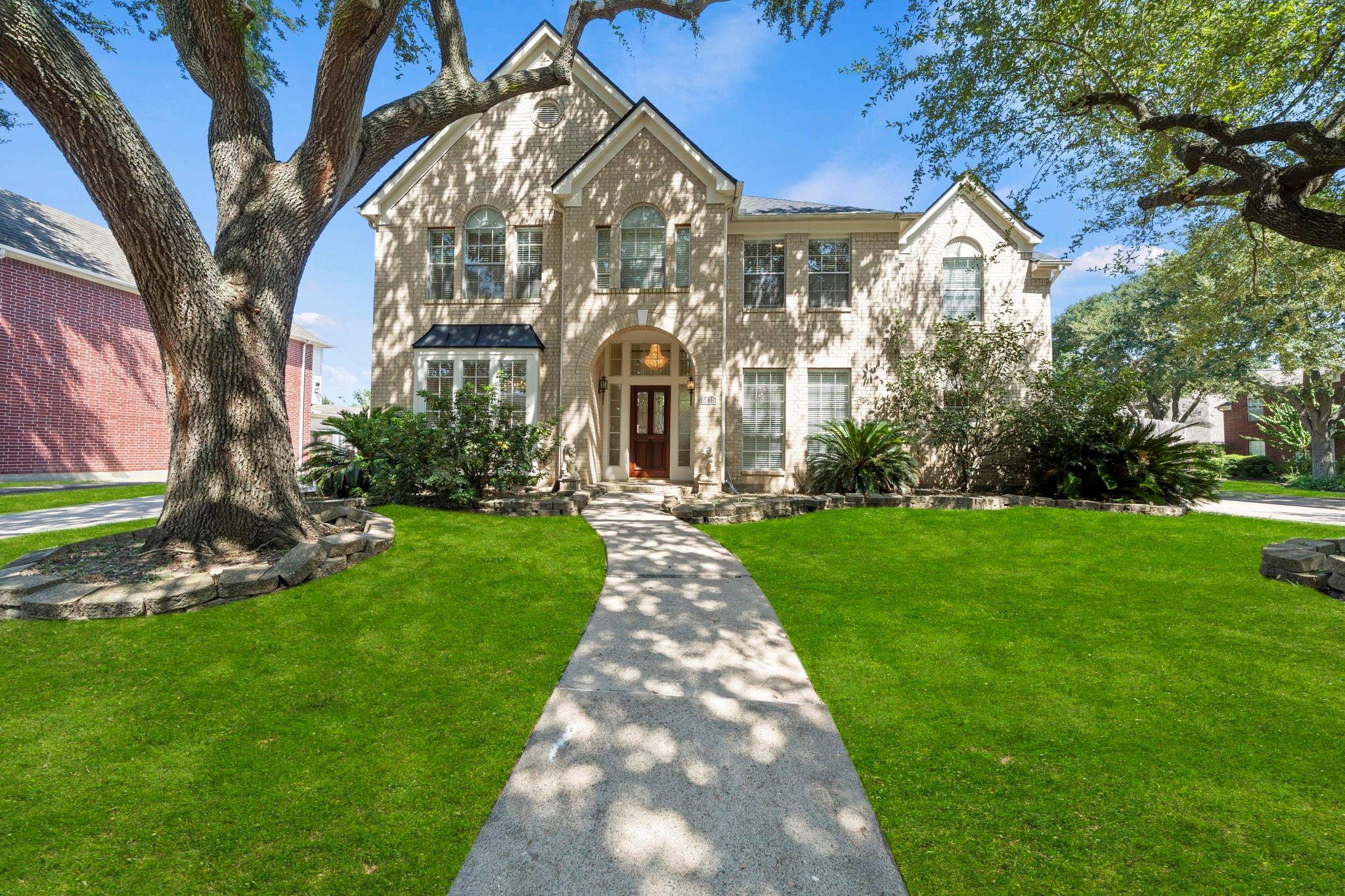 3415 Shadymist Drive — photo