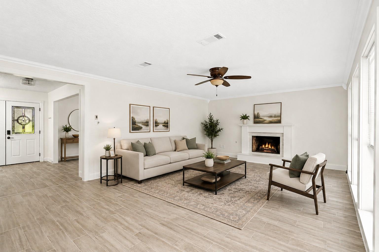 560 Landfall Lane, Conroe, TX 77302 — photo 2