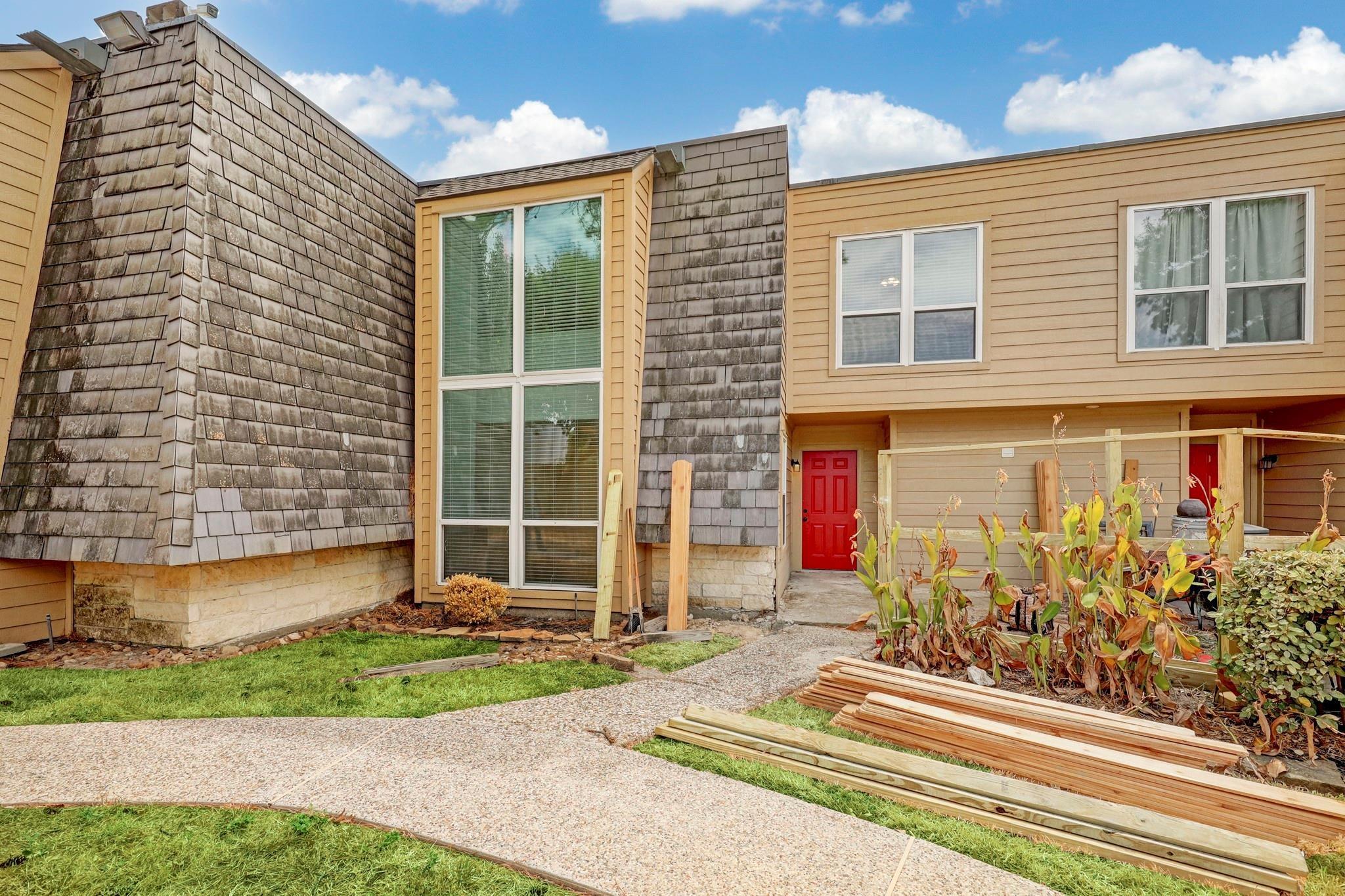 16120 Stuebner Airline Road #611 — photo