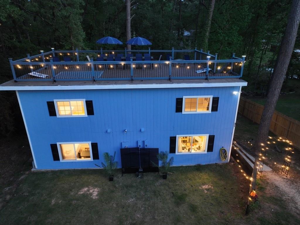 31 Paradise Loop — photo