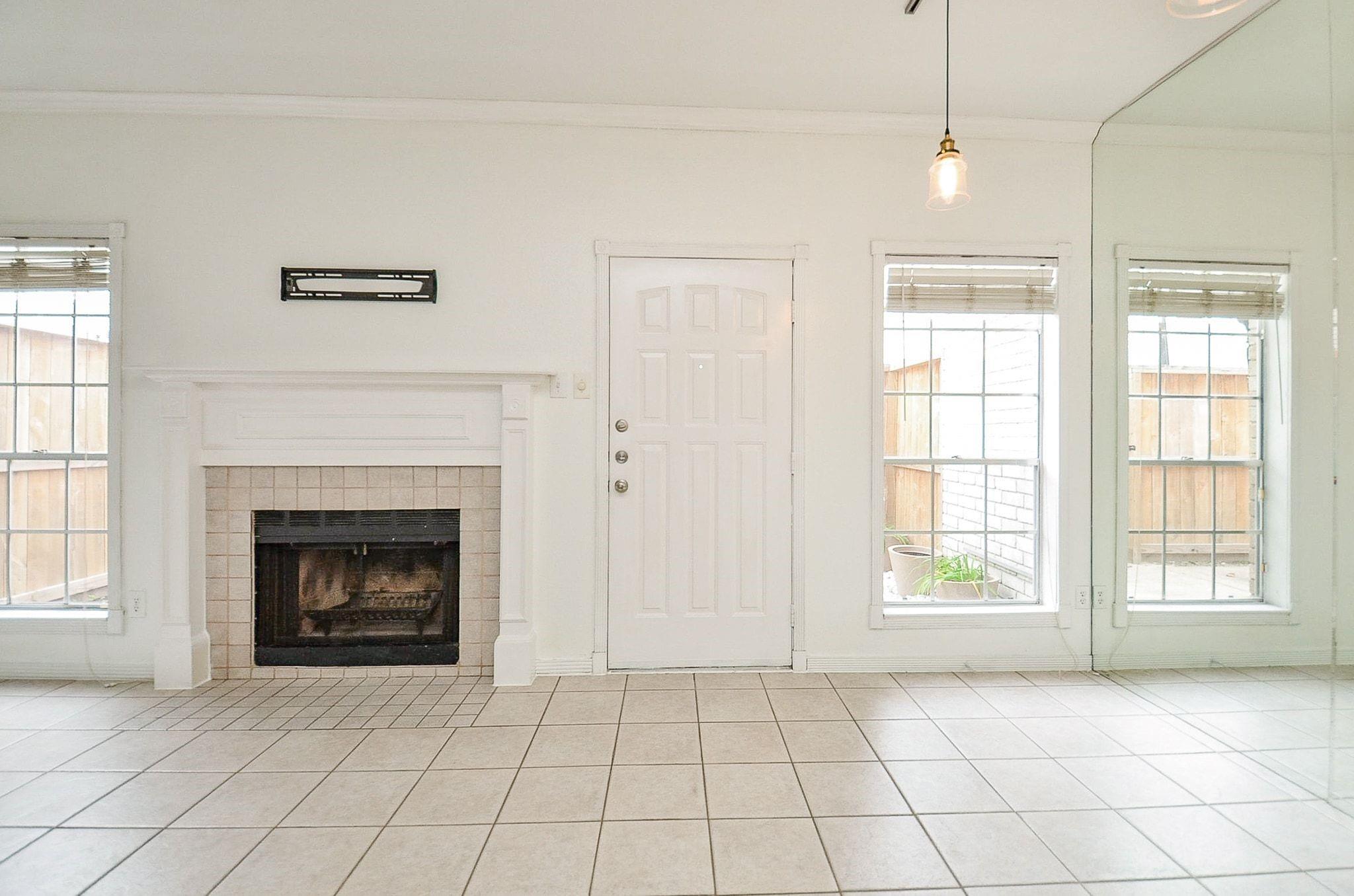 3800 Tanglewilde Street #109 — photo
