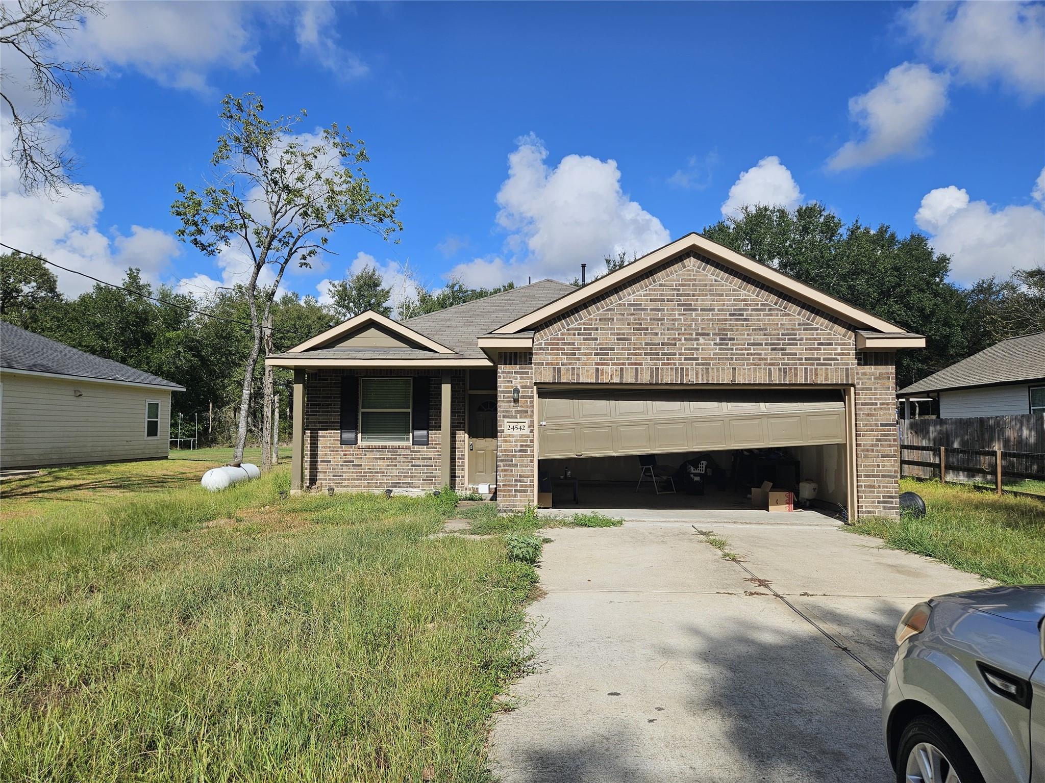 24542 Kildare Street — photo