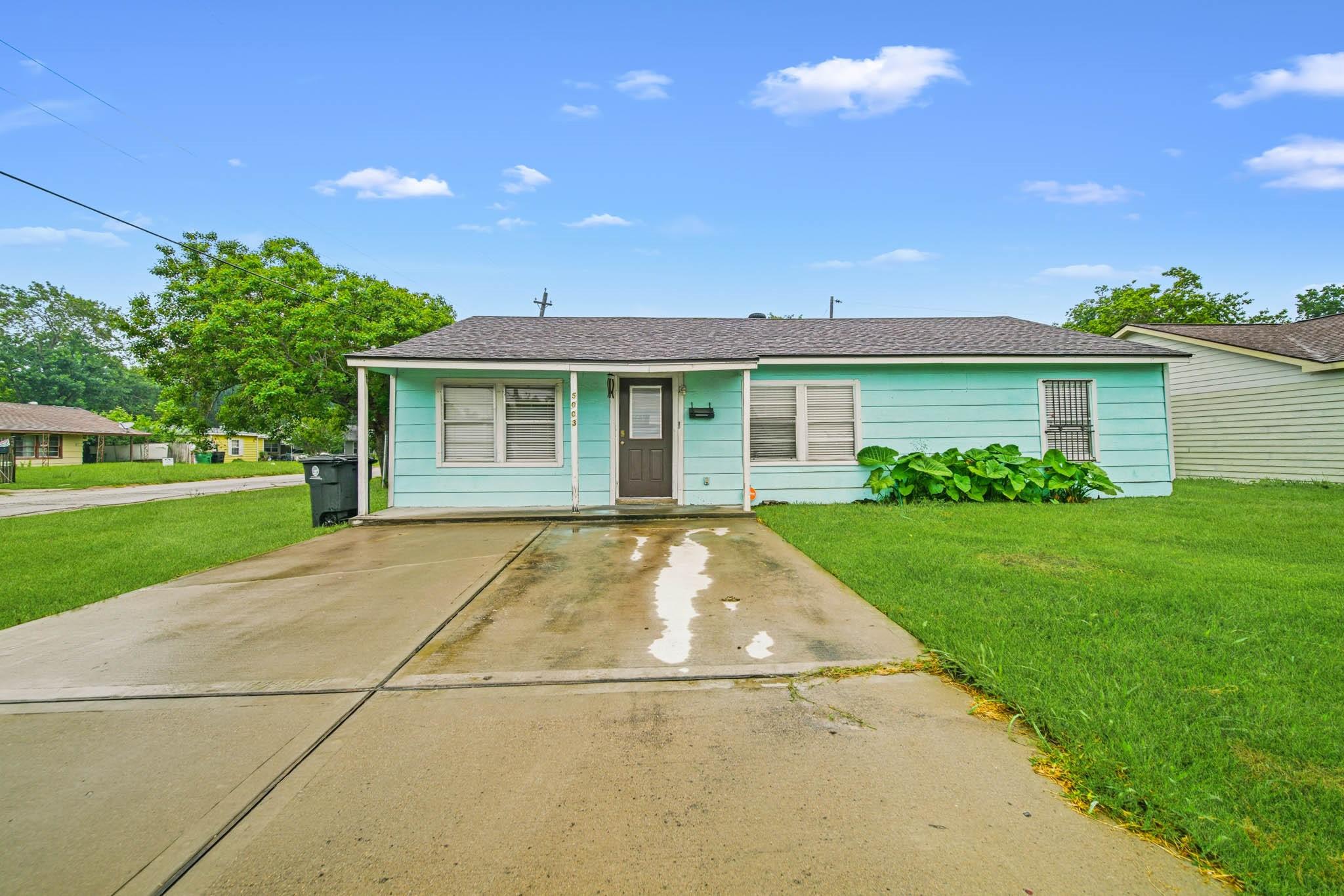 5003 Ridgeway Drive, Houston, TX 77033