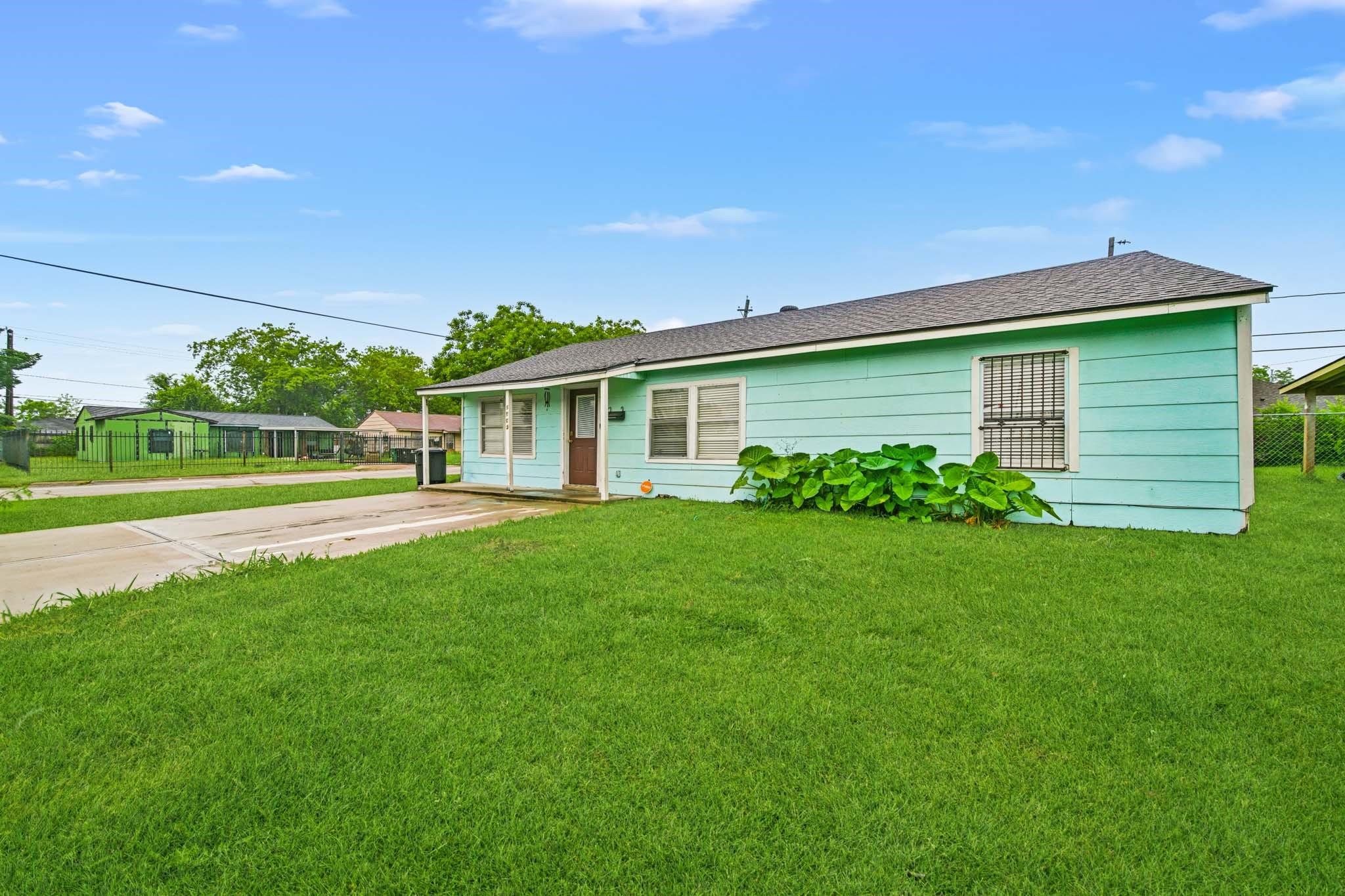 5003 Ridgeway Drive, Houston, TX 77033 — photo 2