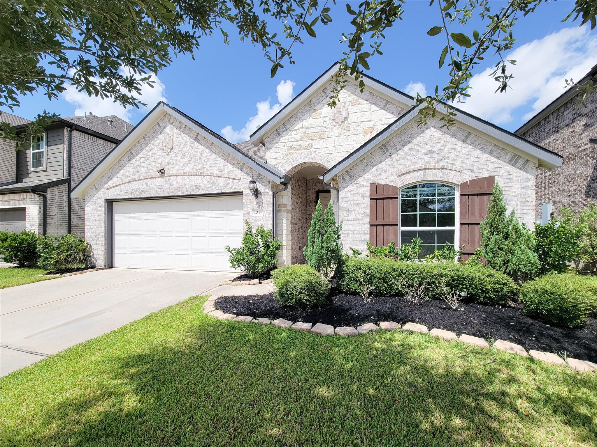 4034 Palmer Meadow Court — photo