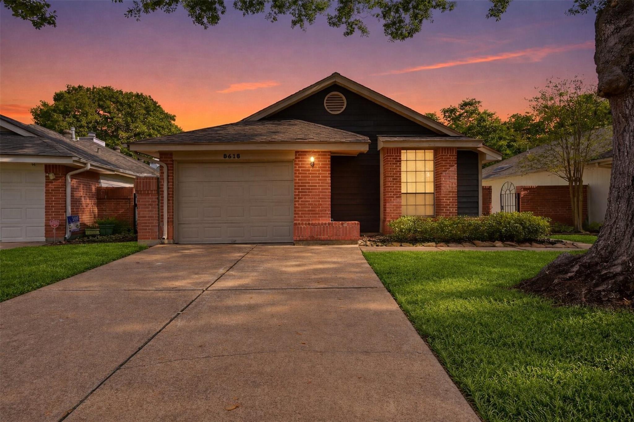 8518 Pool Creek Drive — photo