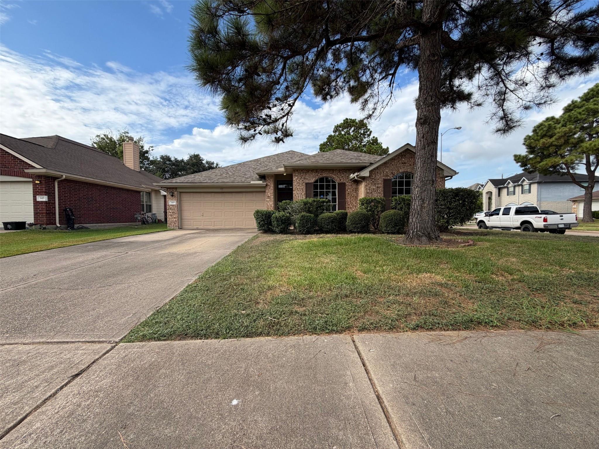 3419 Foursome Lane — photo