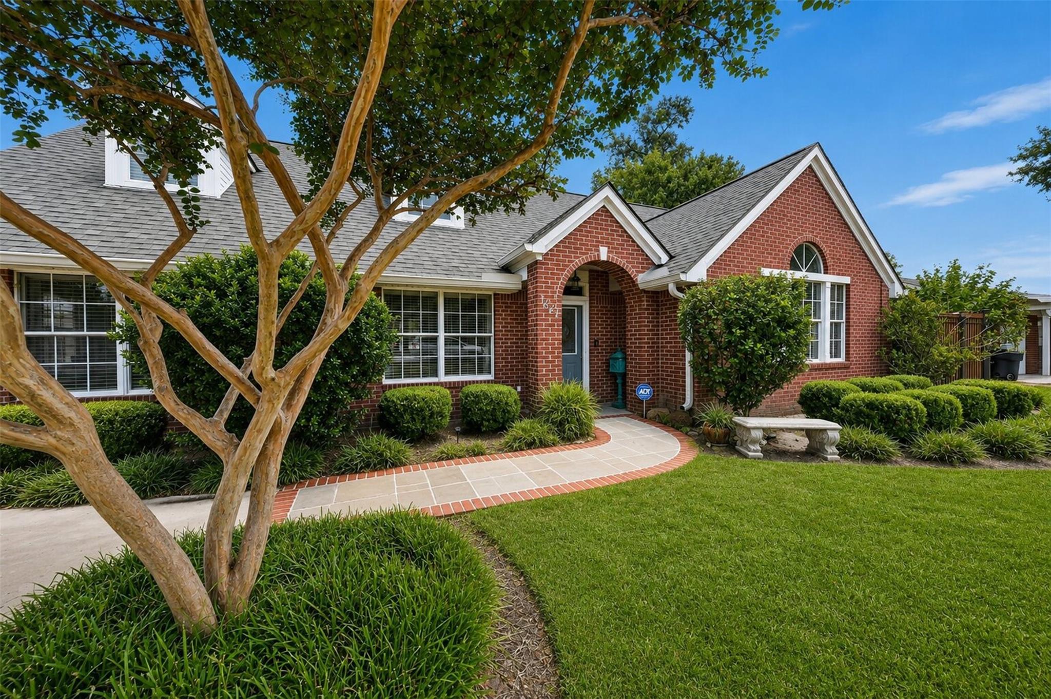 3622 Morningview Drive — photo
