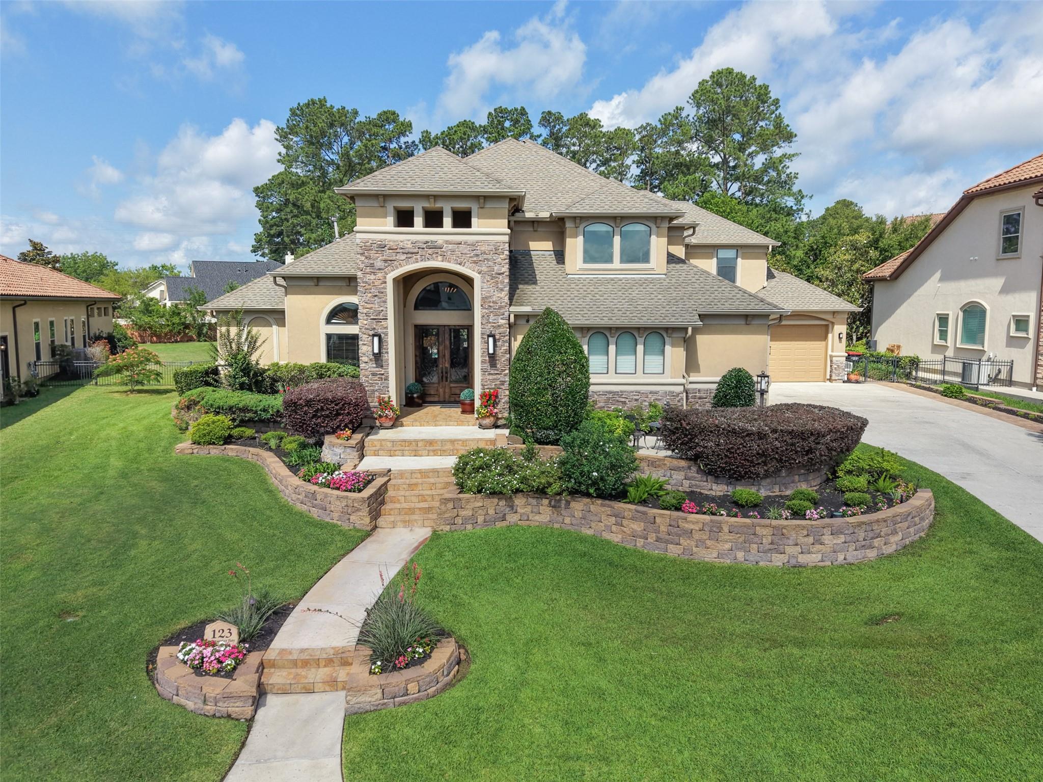 123 Bentwater Bay Drive — photo