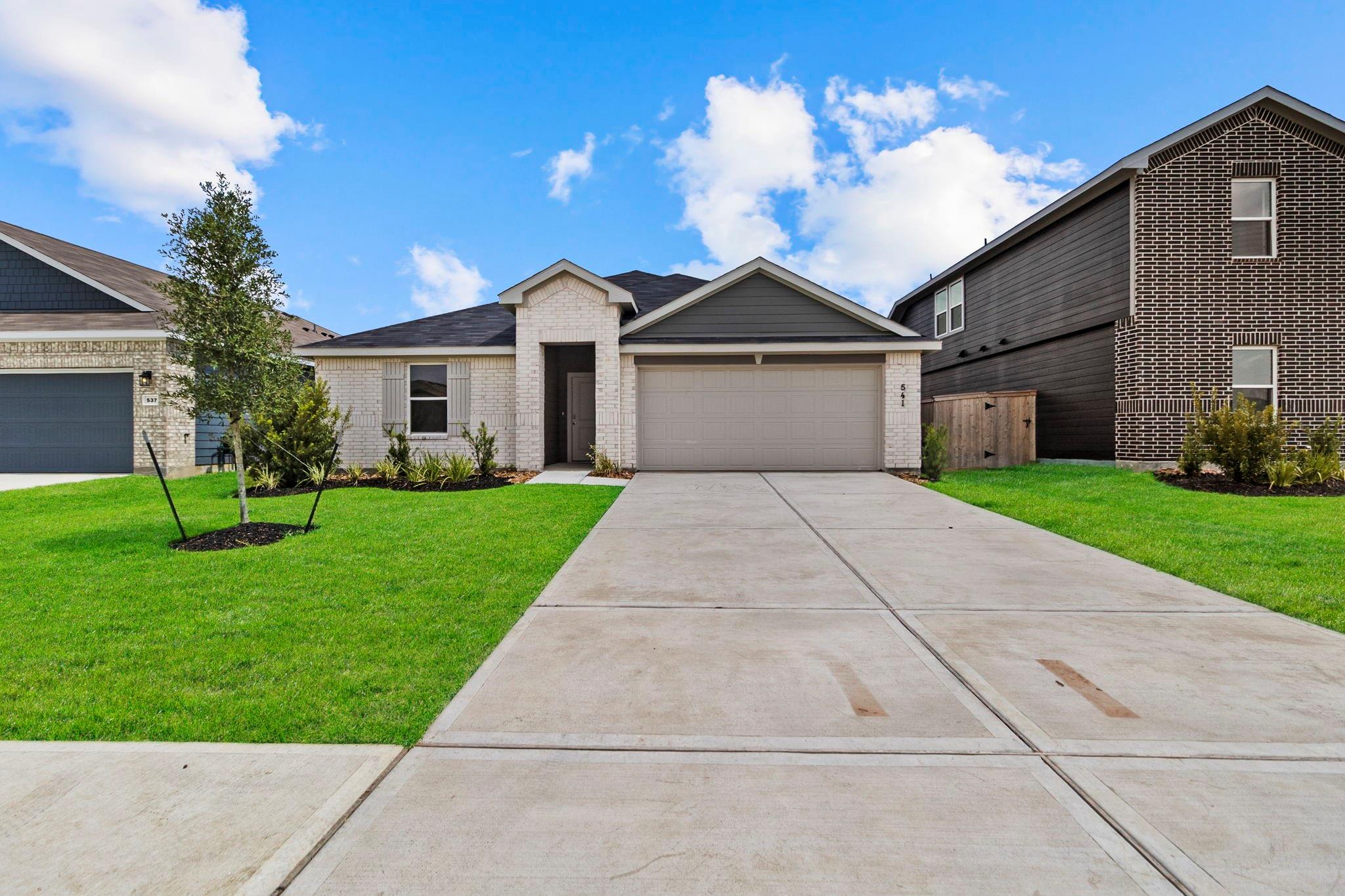 541 Wax Myrtle Way — photo