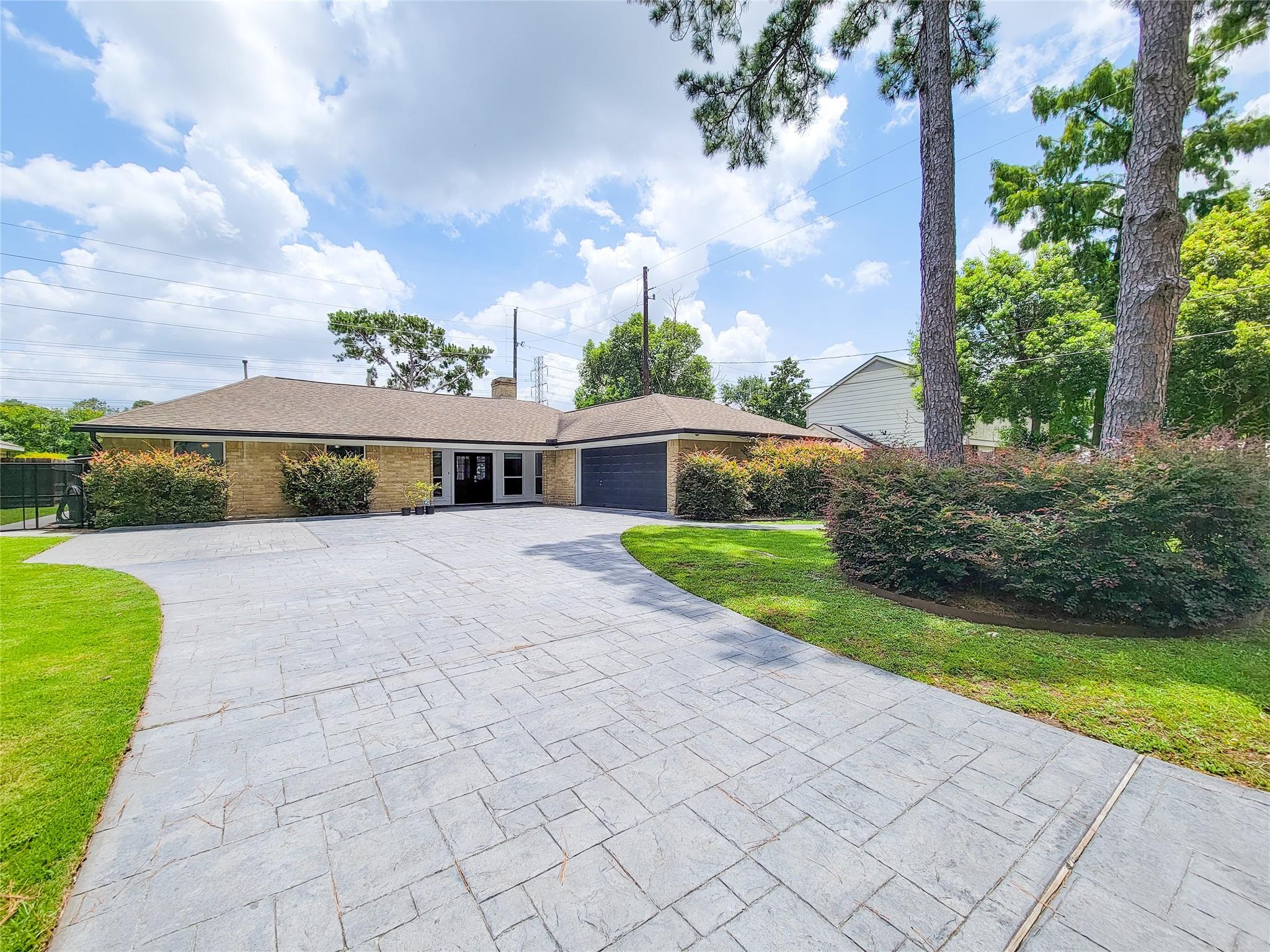 12326 Gaylawood Drive — photo