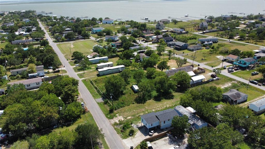 8425 Sands Point Drive — photo