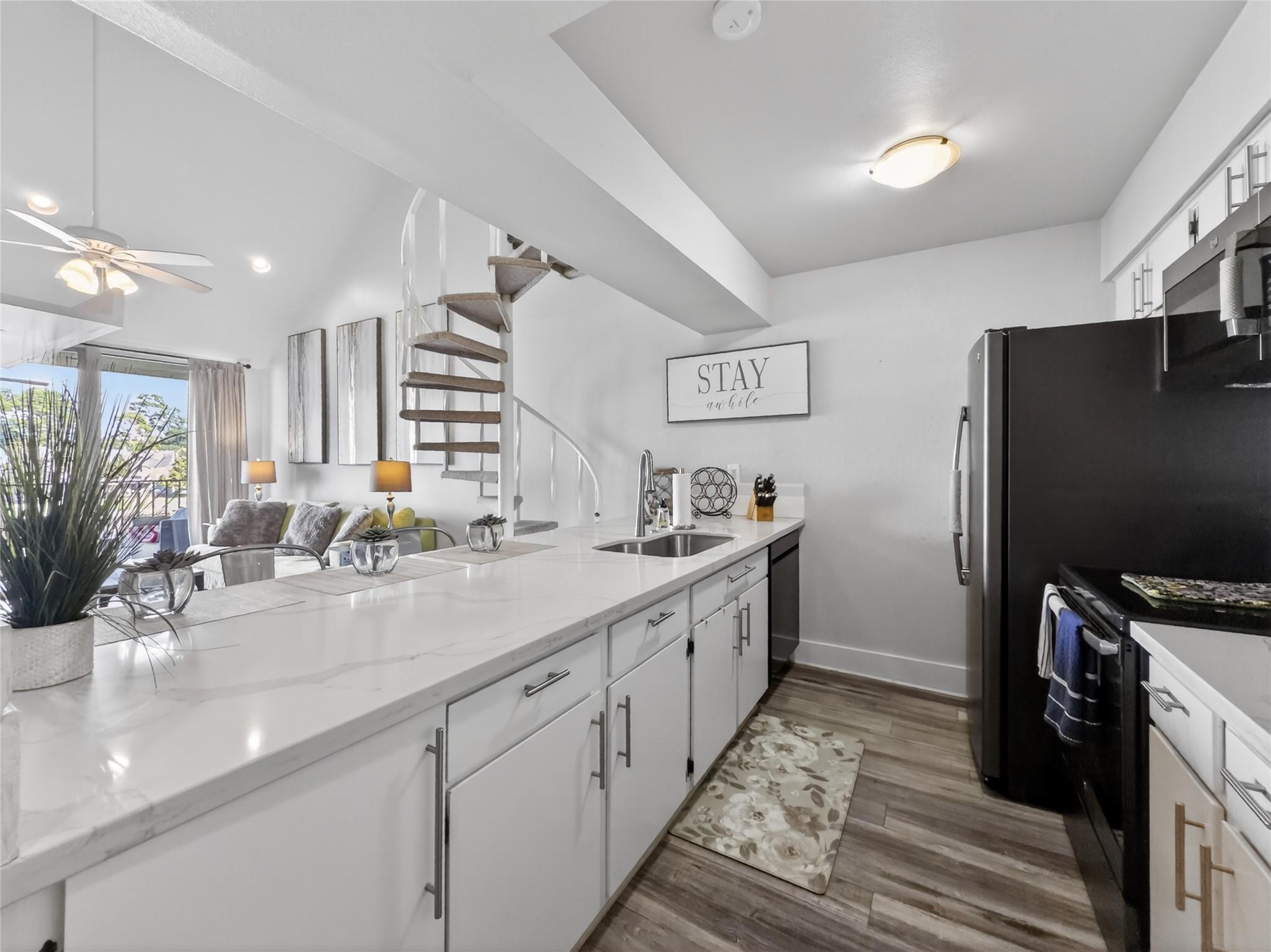 12600 Melville Drive #328B — photo