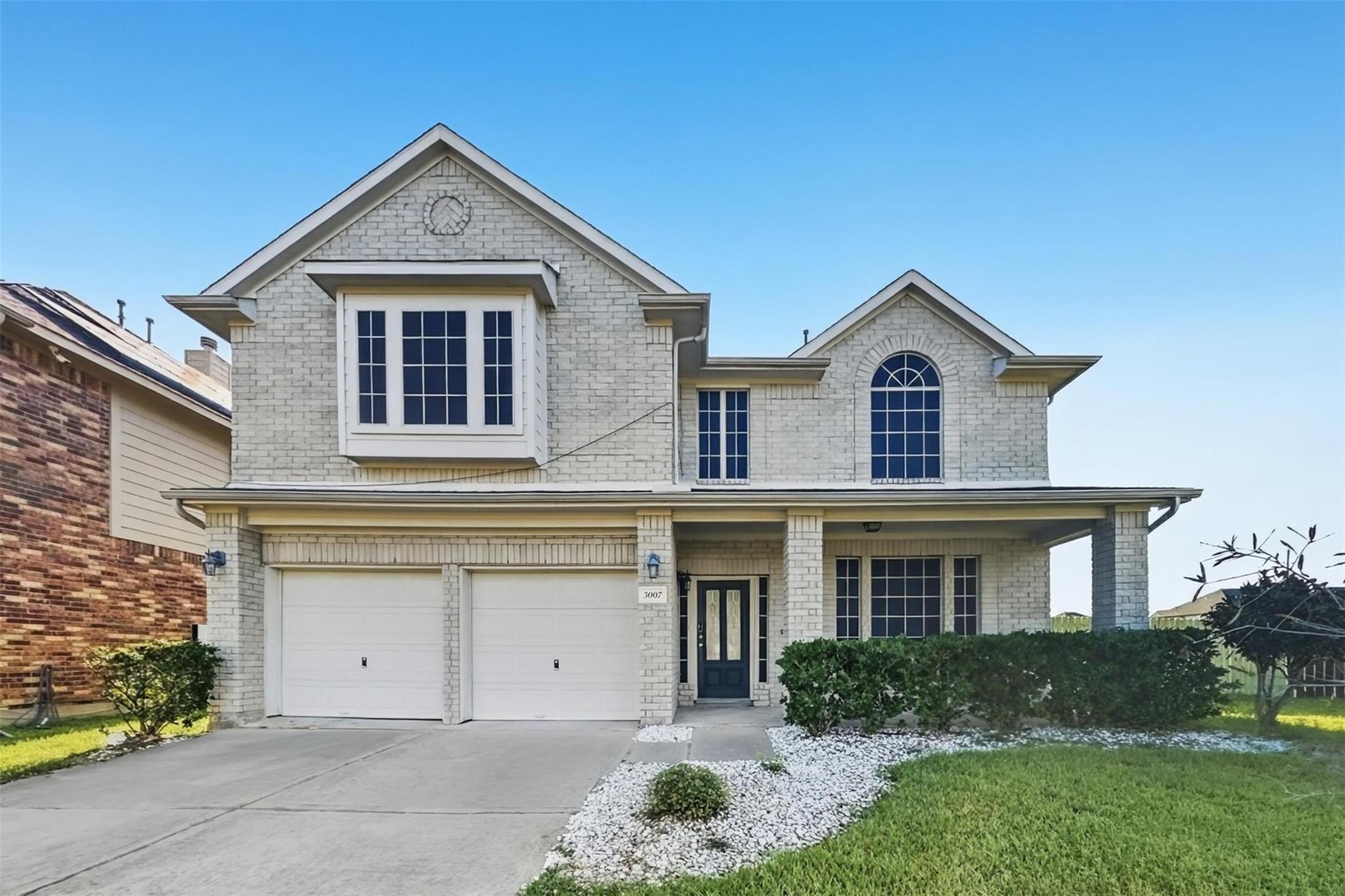 3007 Valiant Elm Street — photo
