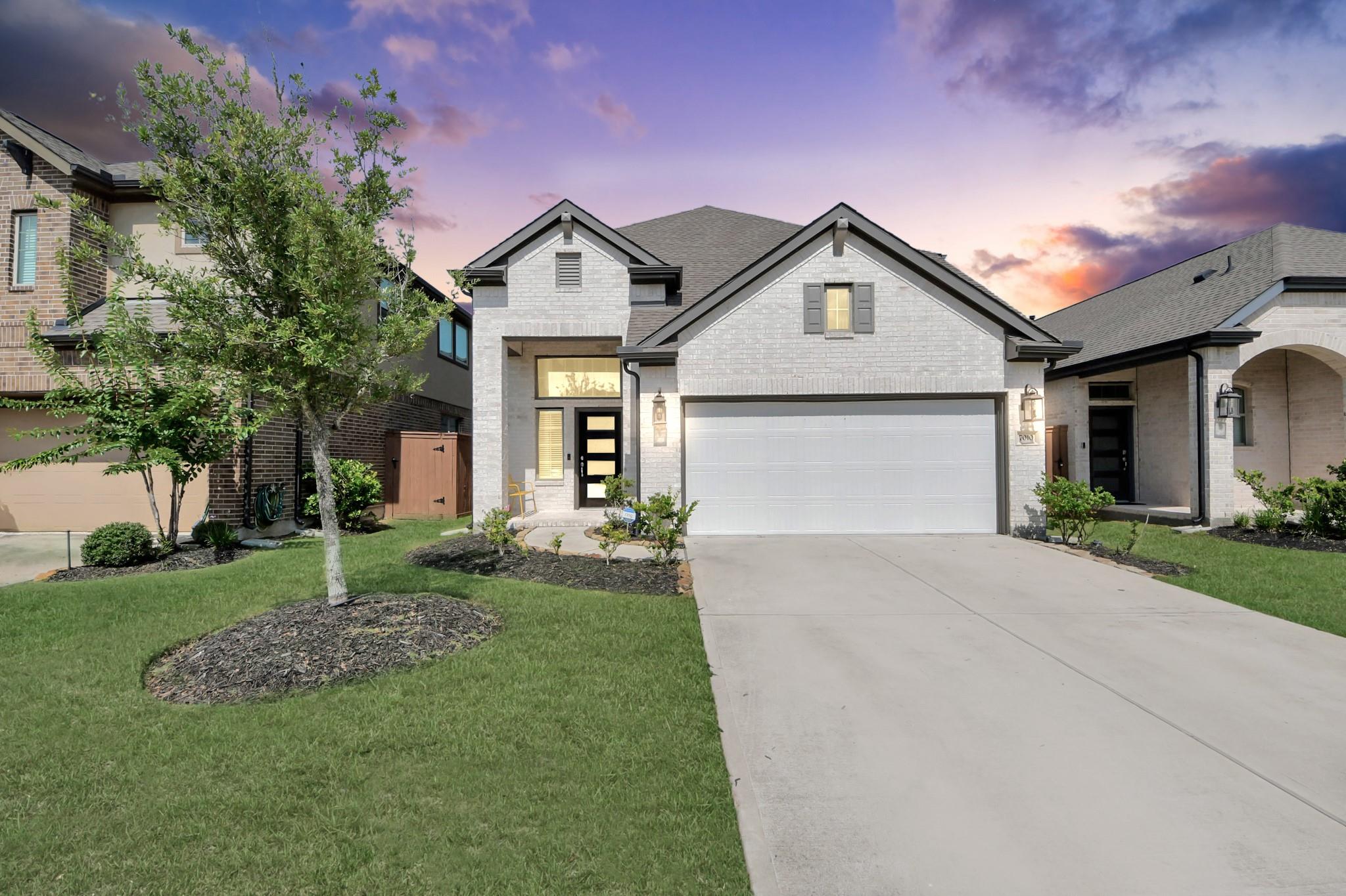 7010 Coneflower Creek Court — photo