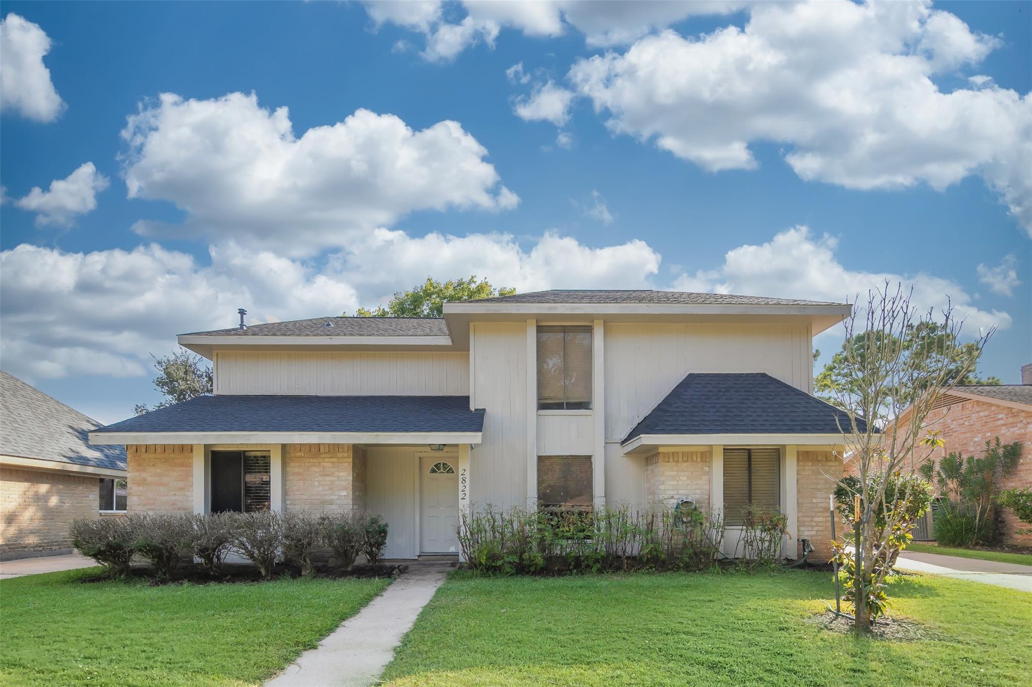 2822 Colonial Drive — photo