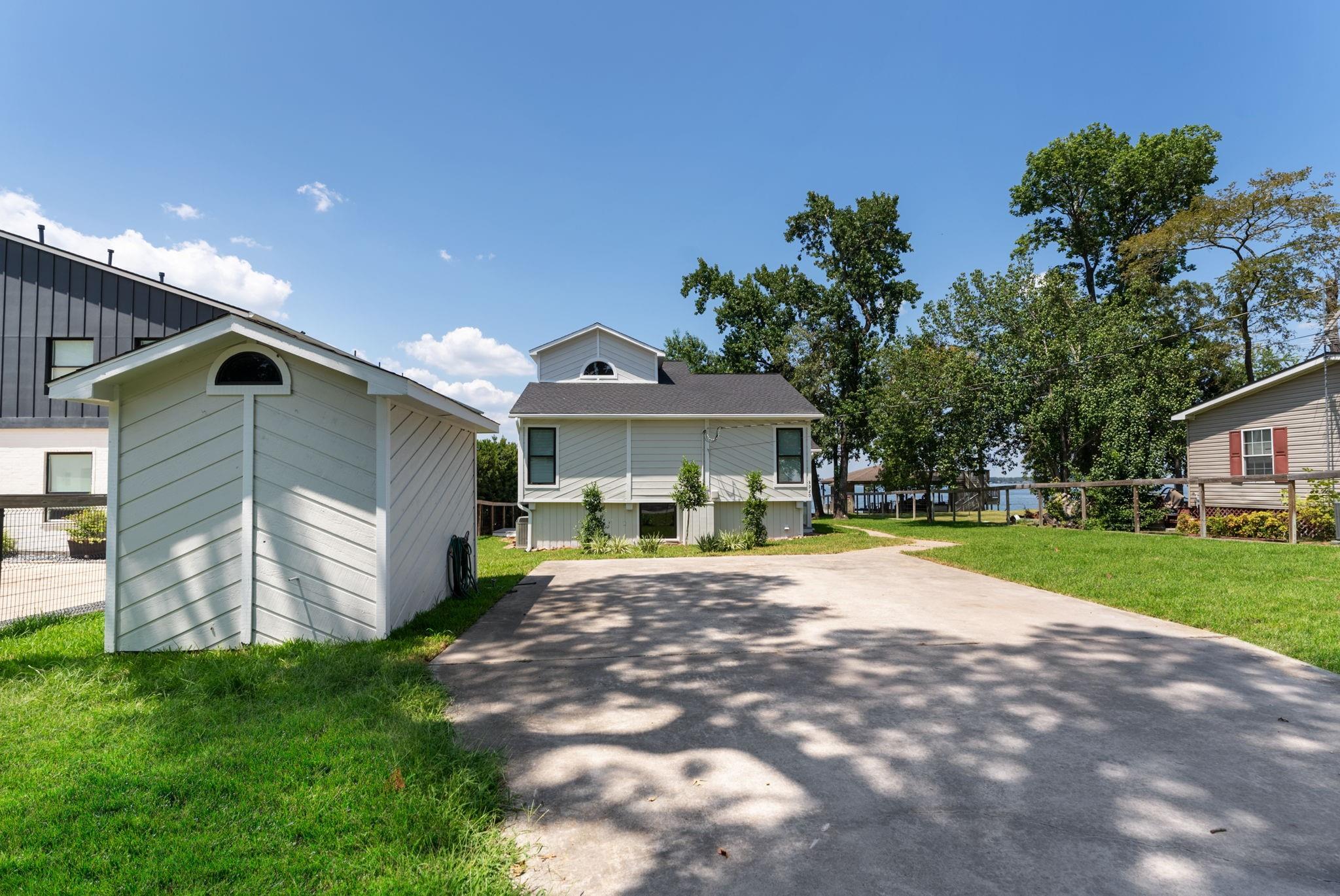 3920 Brookhaven Drive — photo
