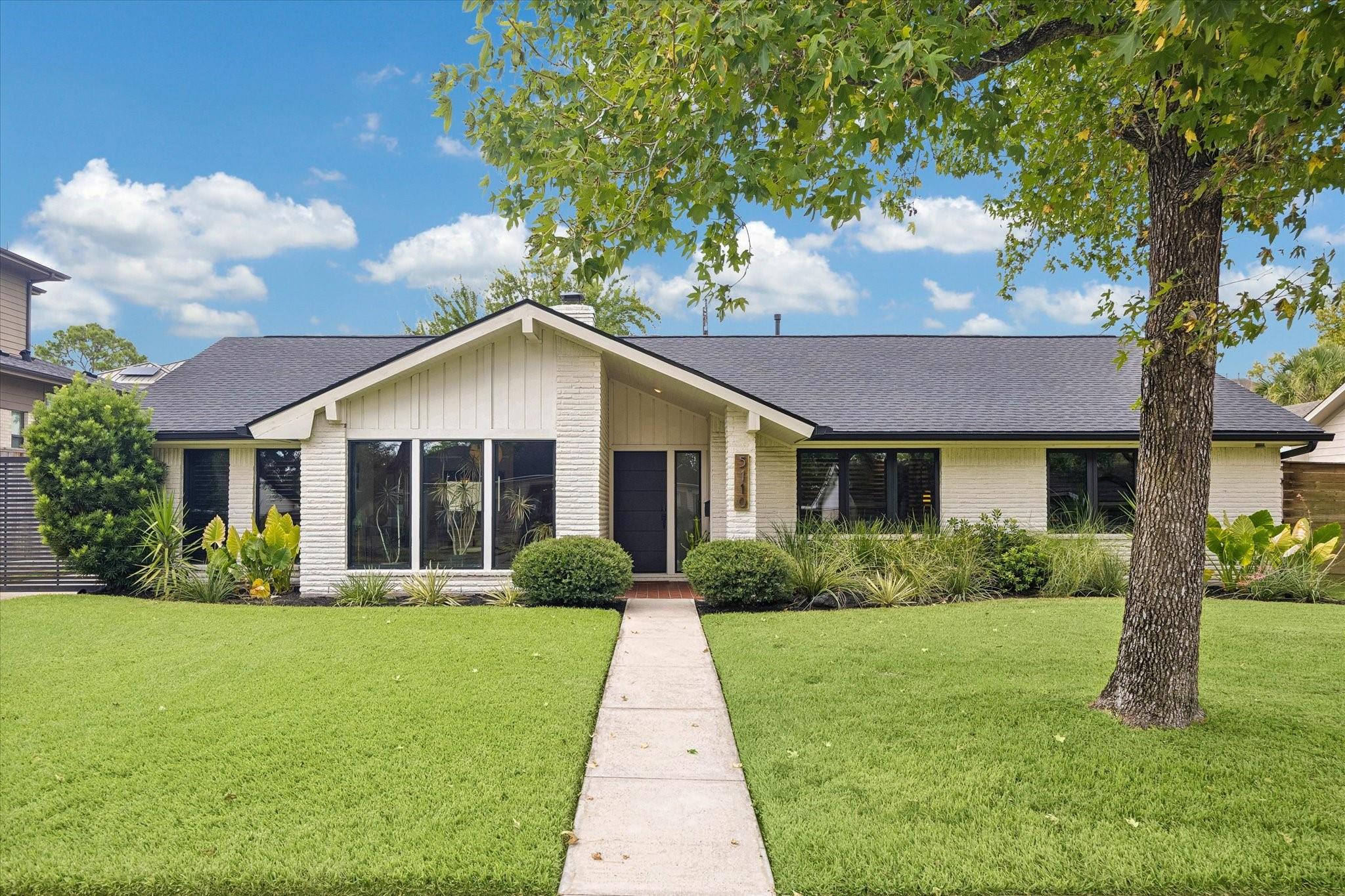 5110 Loch Lomond Drive — photo
