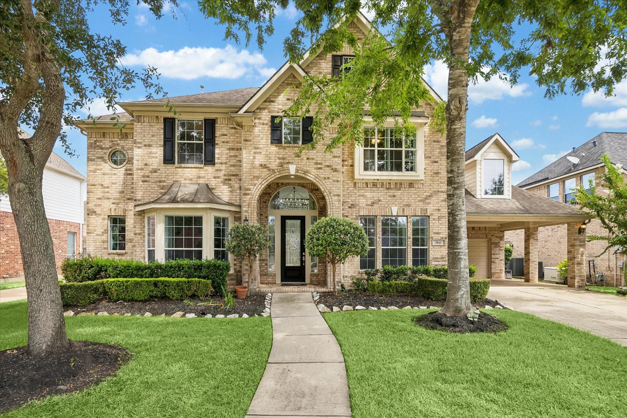 8111 Highland Green Drive — photo