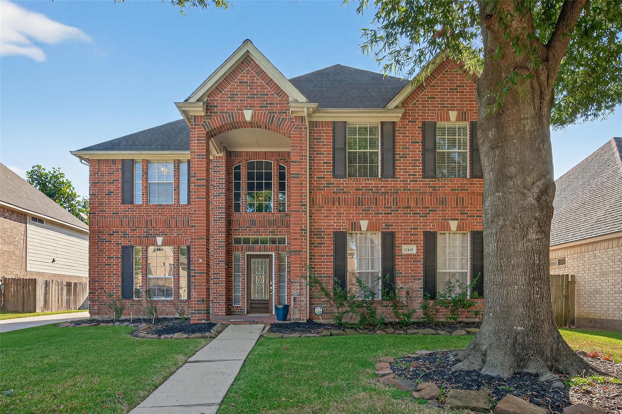 17410 Pikes Peek Court — photo