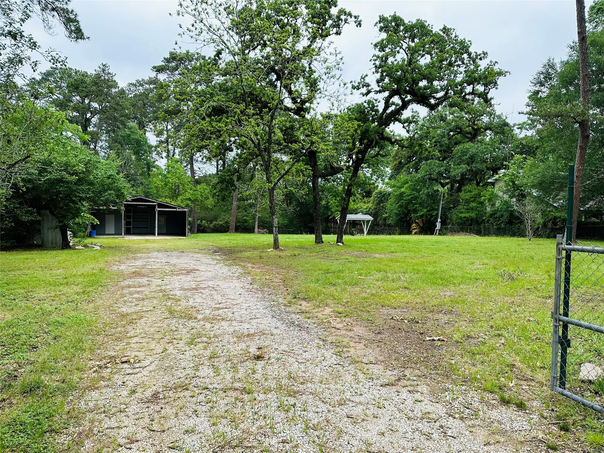 4018 E Mossy Oaks Road — photo