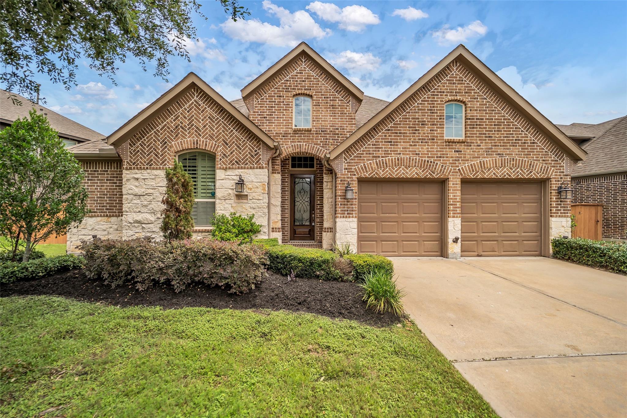 17122 Kildonan Court — photo