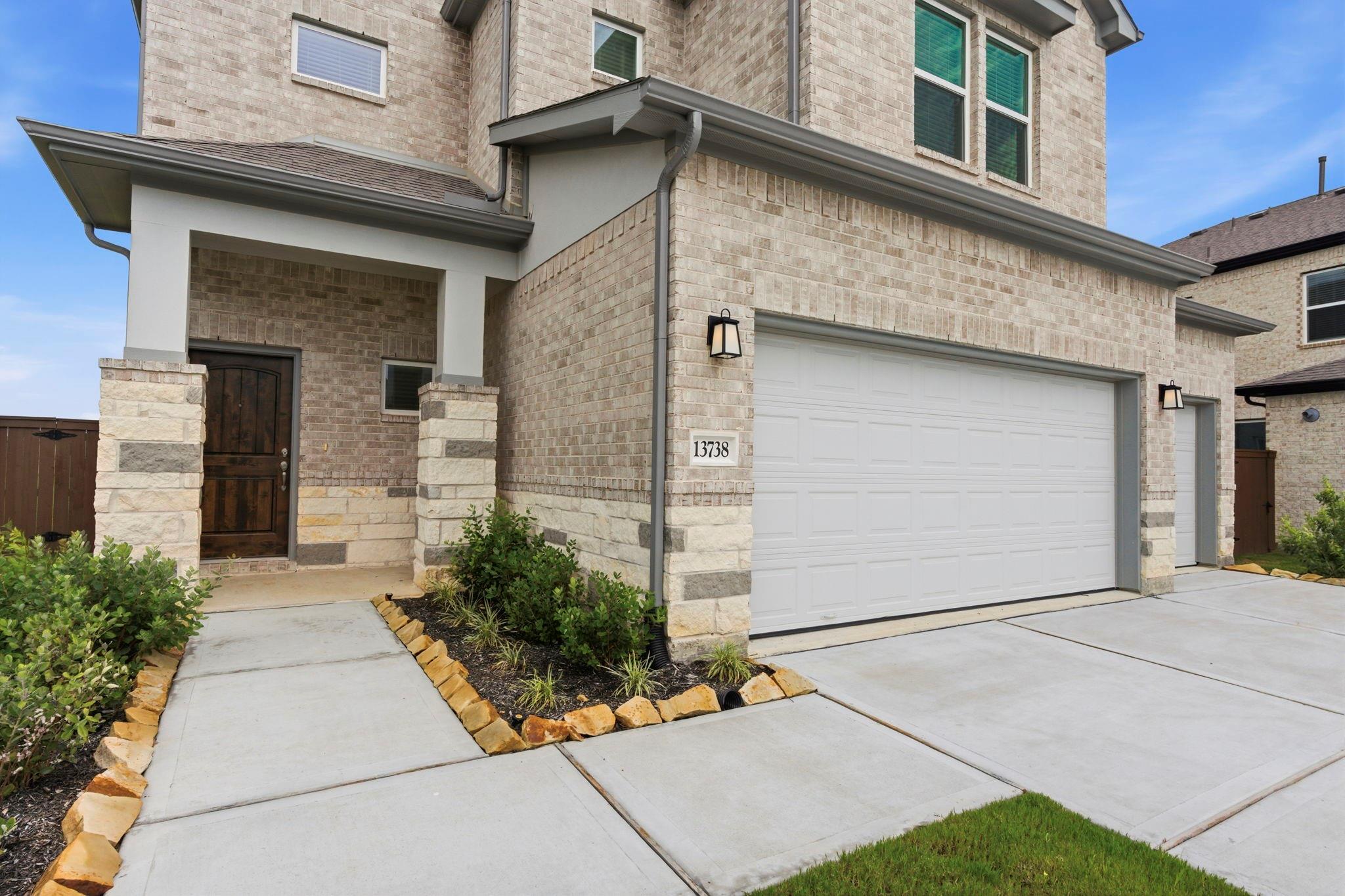 13738 Olympic River Lane — photo
