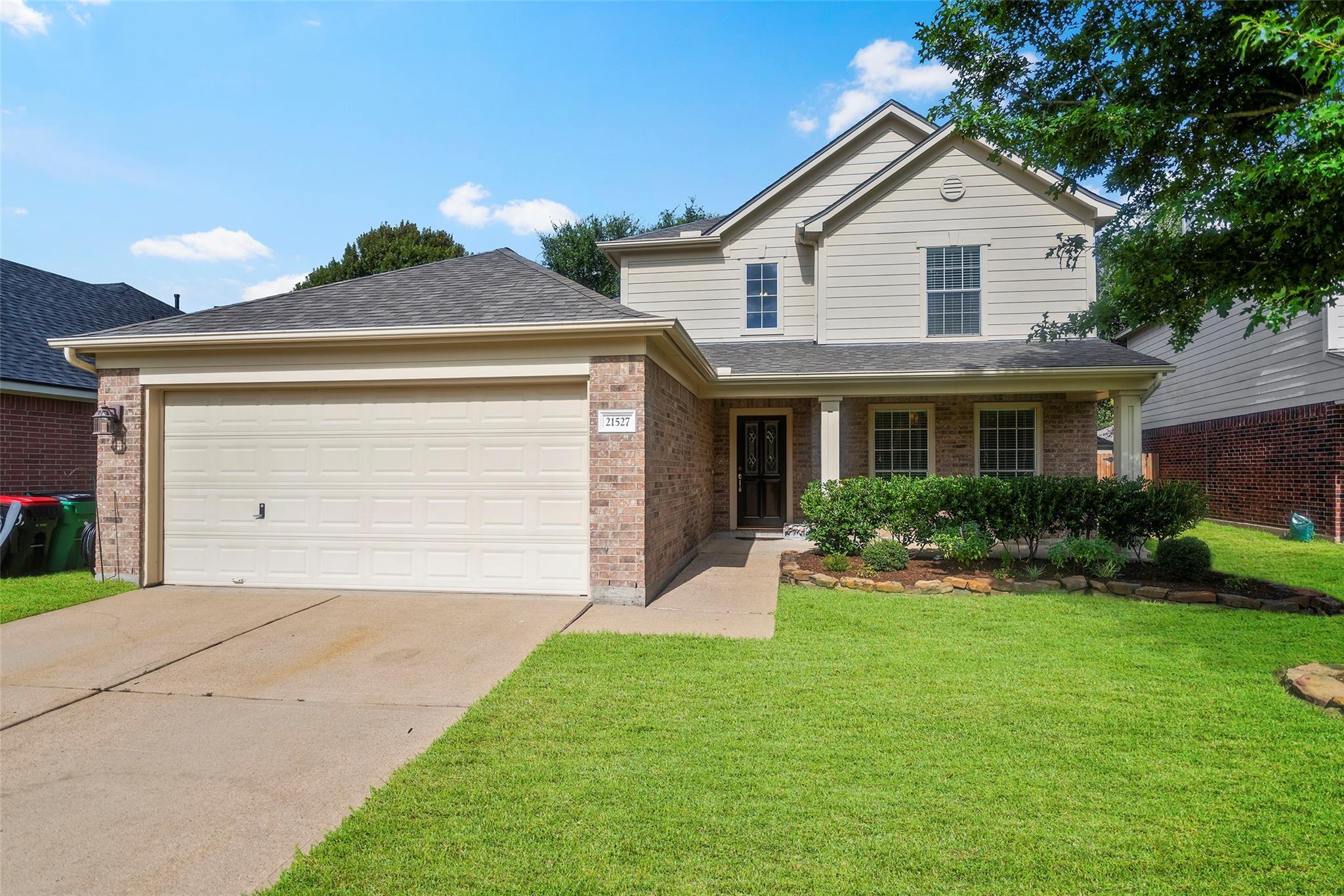 21527 Pebble Pine Court — photo