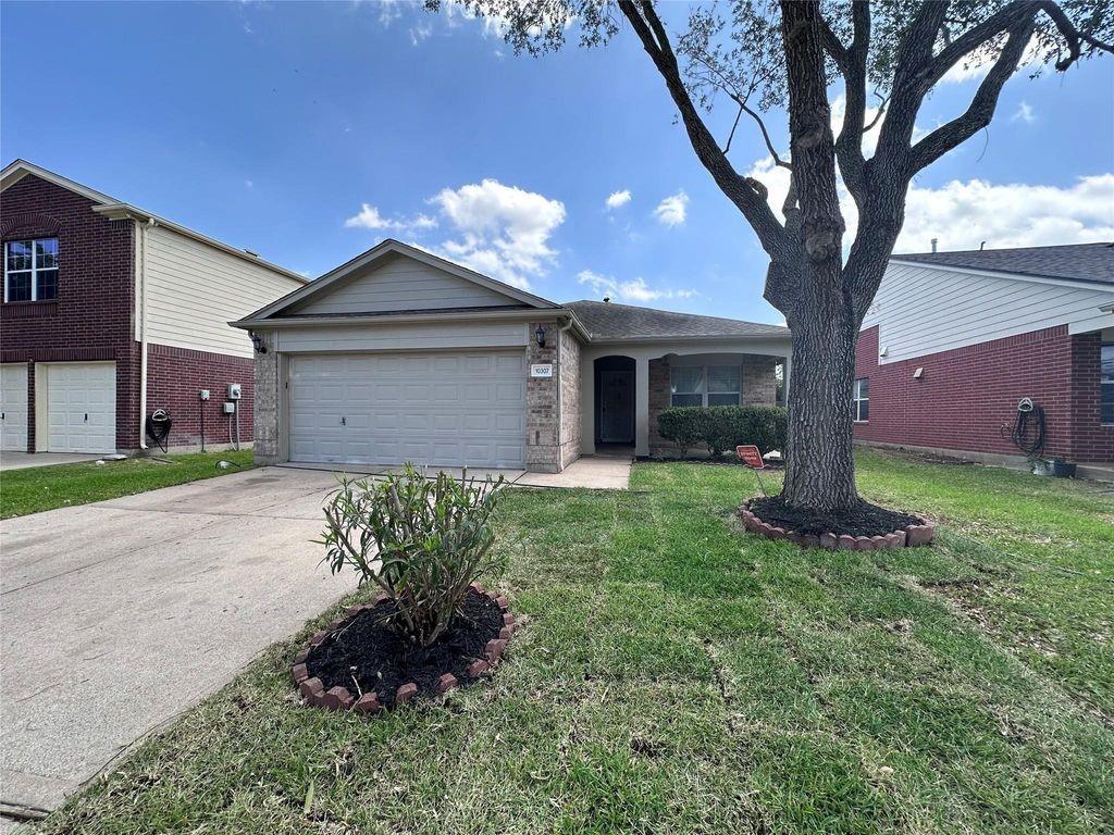 10307 Logan Bridge Lane — photo