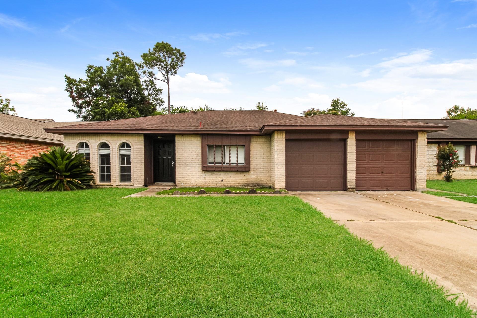 2811 E Birchdale Drive — photo