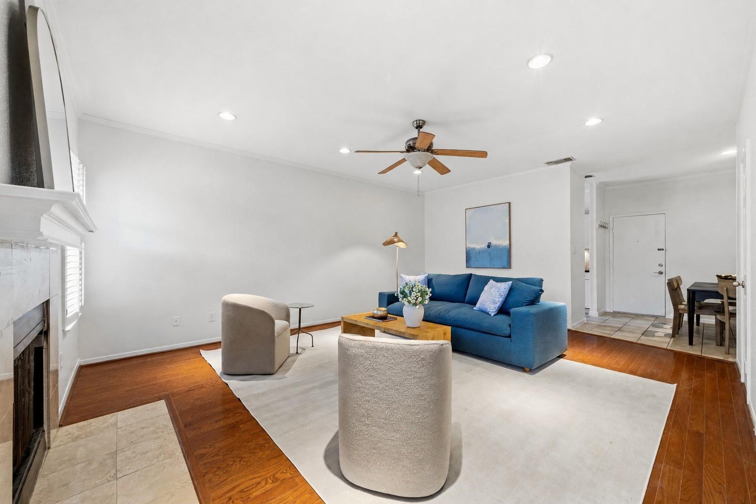 9850 Pagewood Lane #1009 — photo